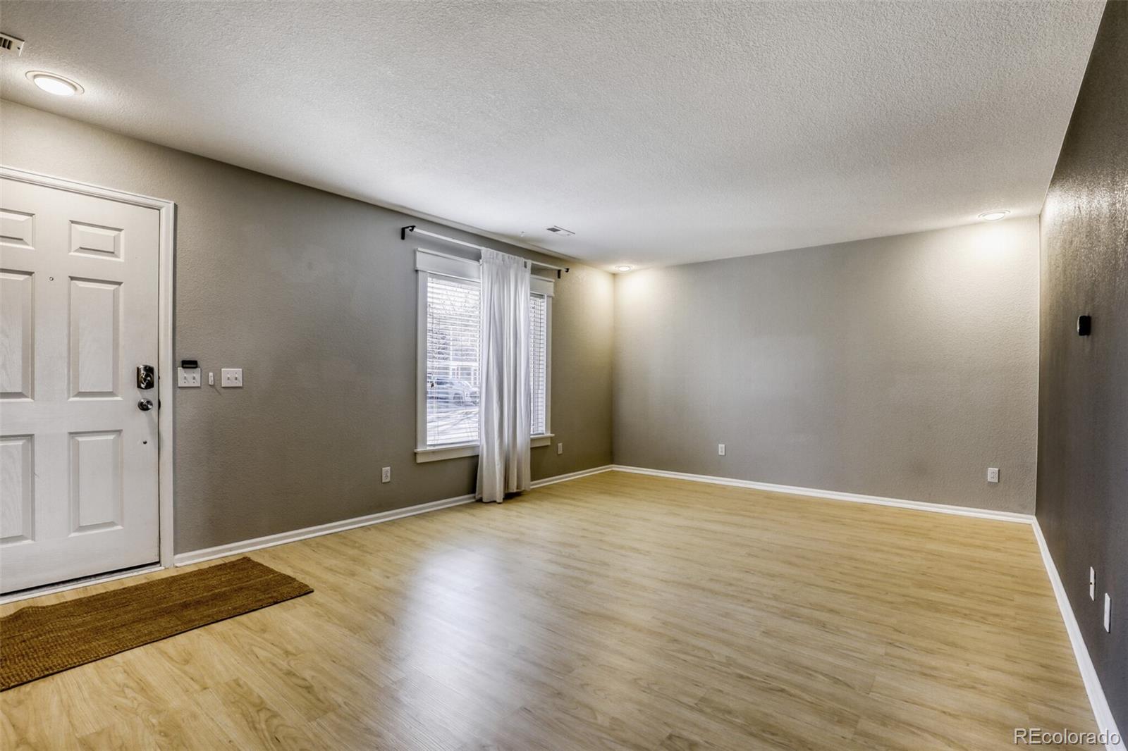 MLS Image #5 for 3637  dexter court,denver, Colorado