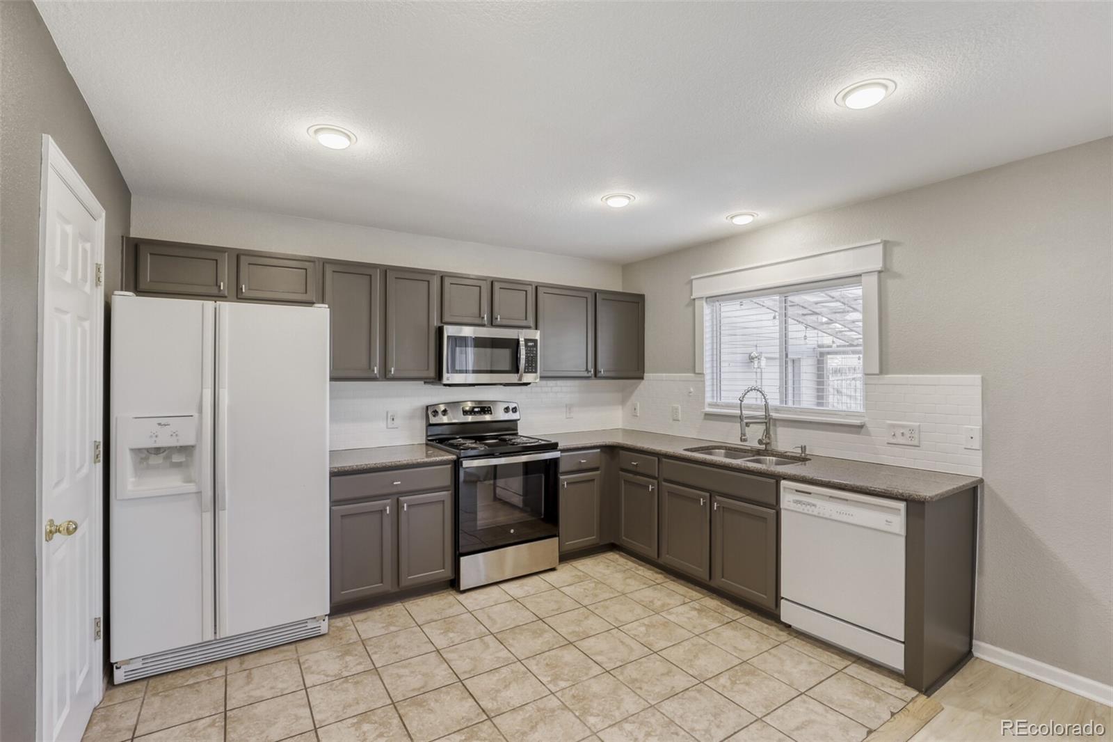 MLS Image #9 for 3637  dexter court,denver, Colorado