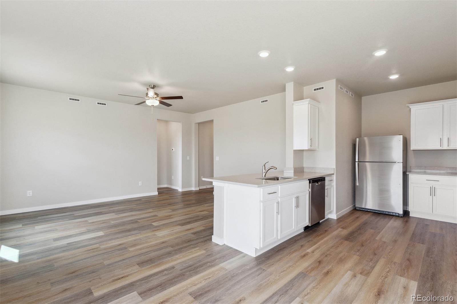 MLS Image #7 for 48190  shetland drive,bennett, Colorado