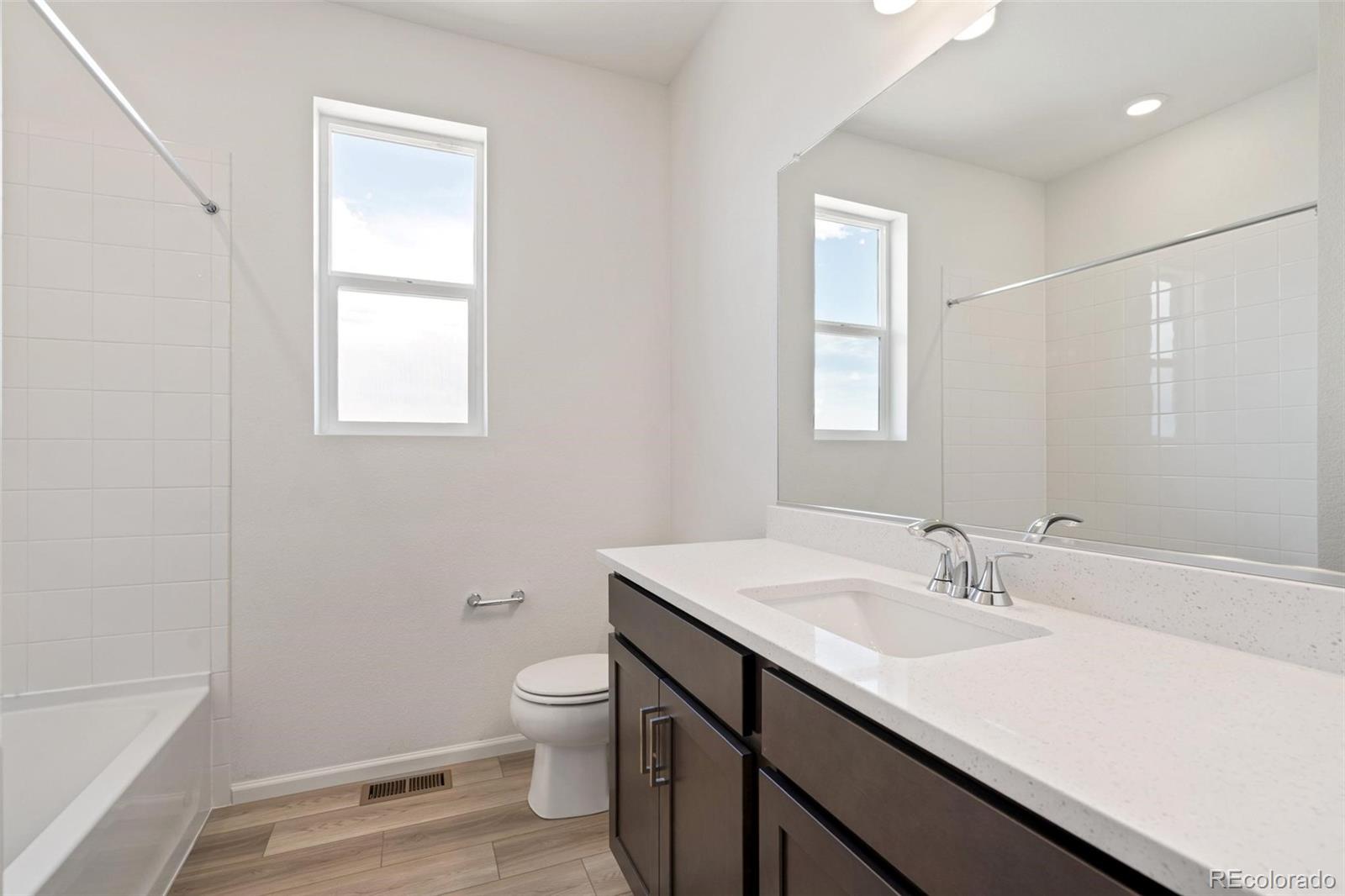 MLS Image #25 for 47409  magnolia avenue,bennett, Colorado