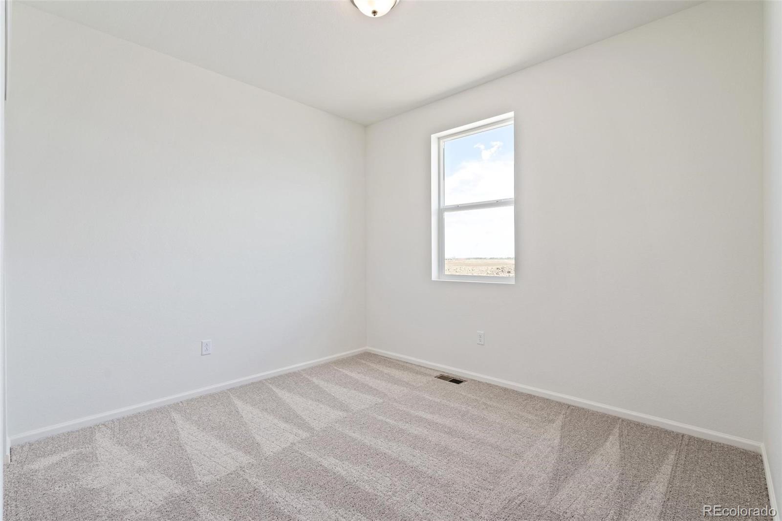 MLS Image #26 for 47409  magnolia avenue,bennett, Colorado