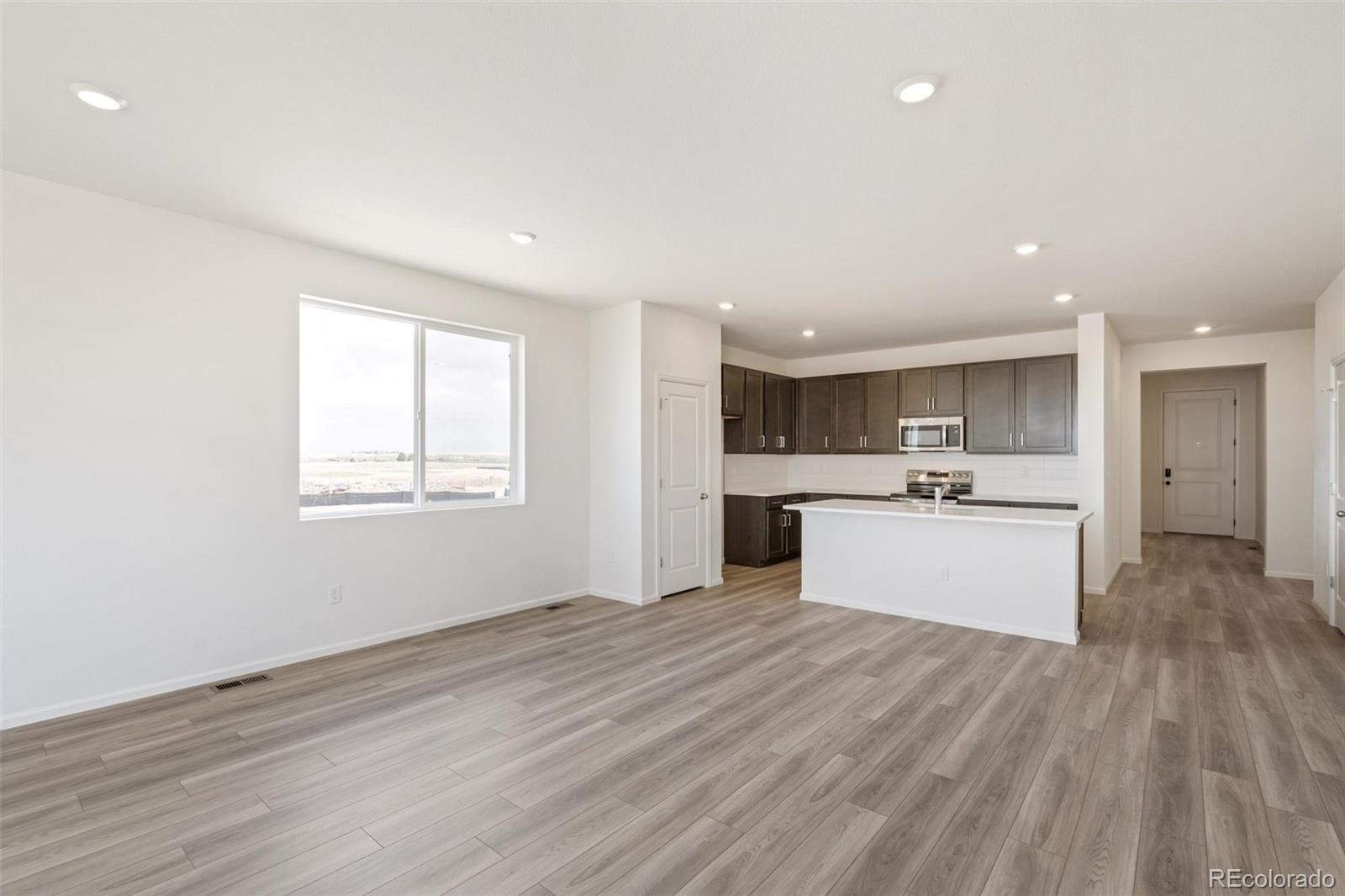 MLS Image #9 for 47409  magnolia avenue,bennett, Colorado