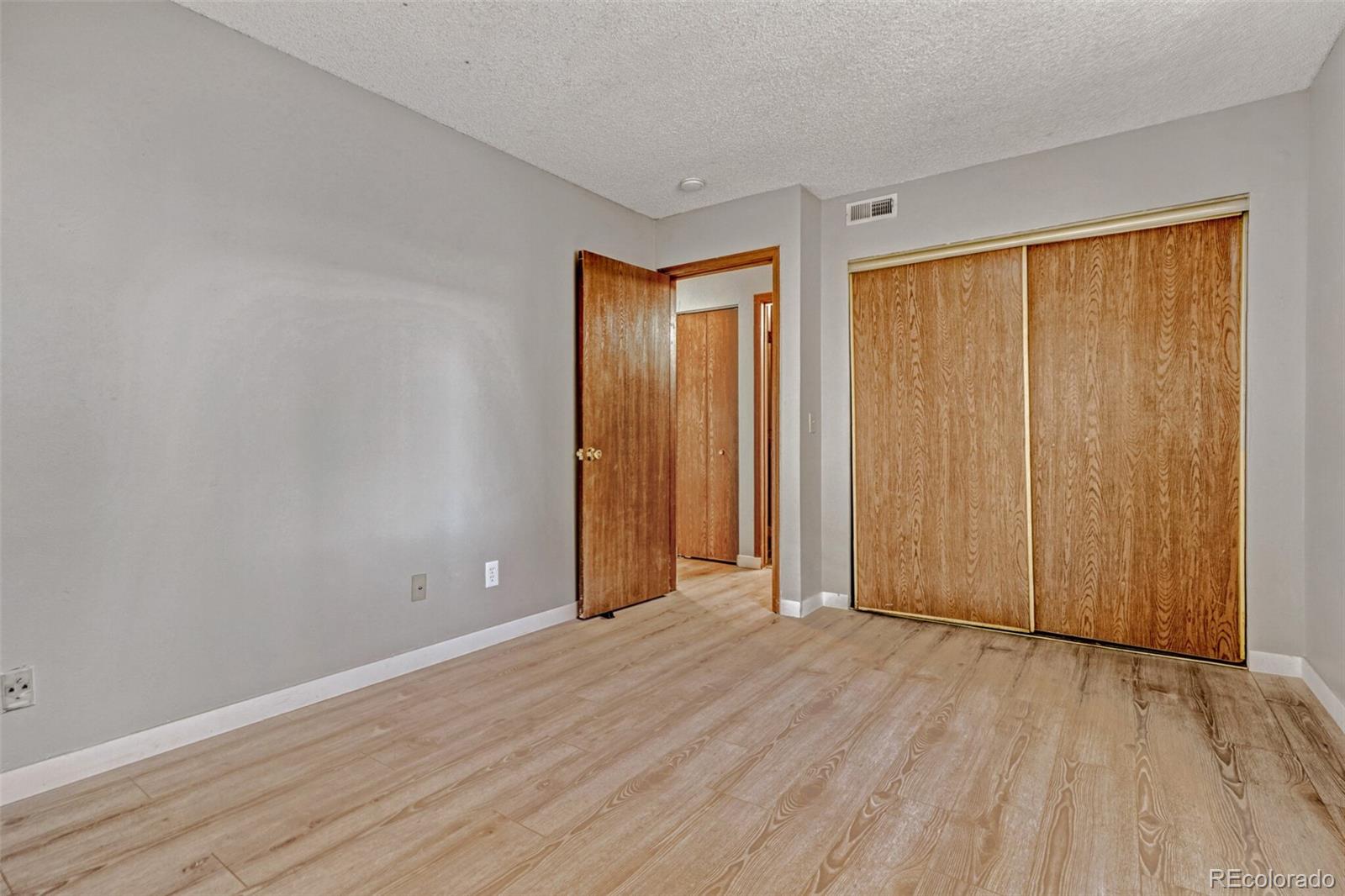 MLS Image #14 for 1074 s dearborn street 108,aurora, Colorado