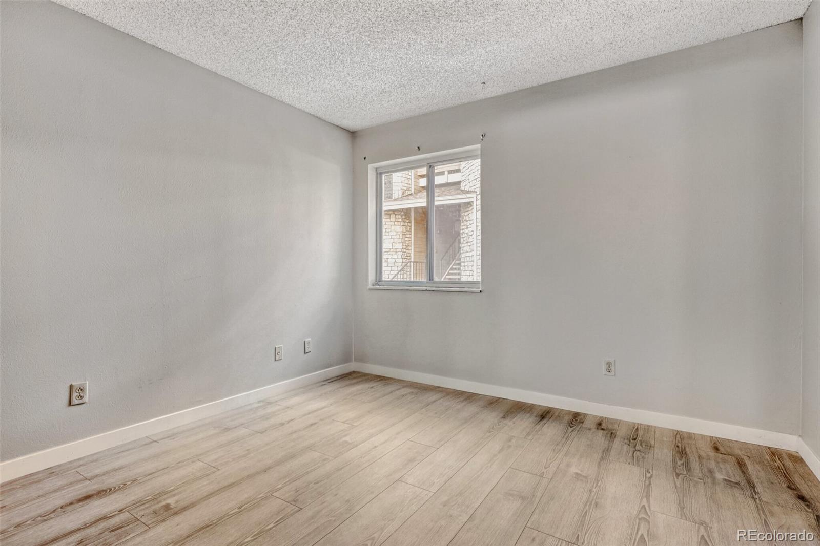 MLS Image #18 for 1074 s dearborn street 108,aurora, Colorado