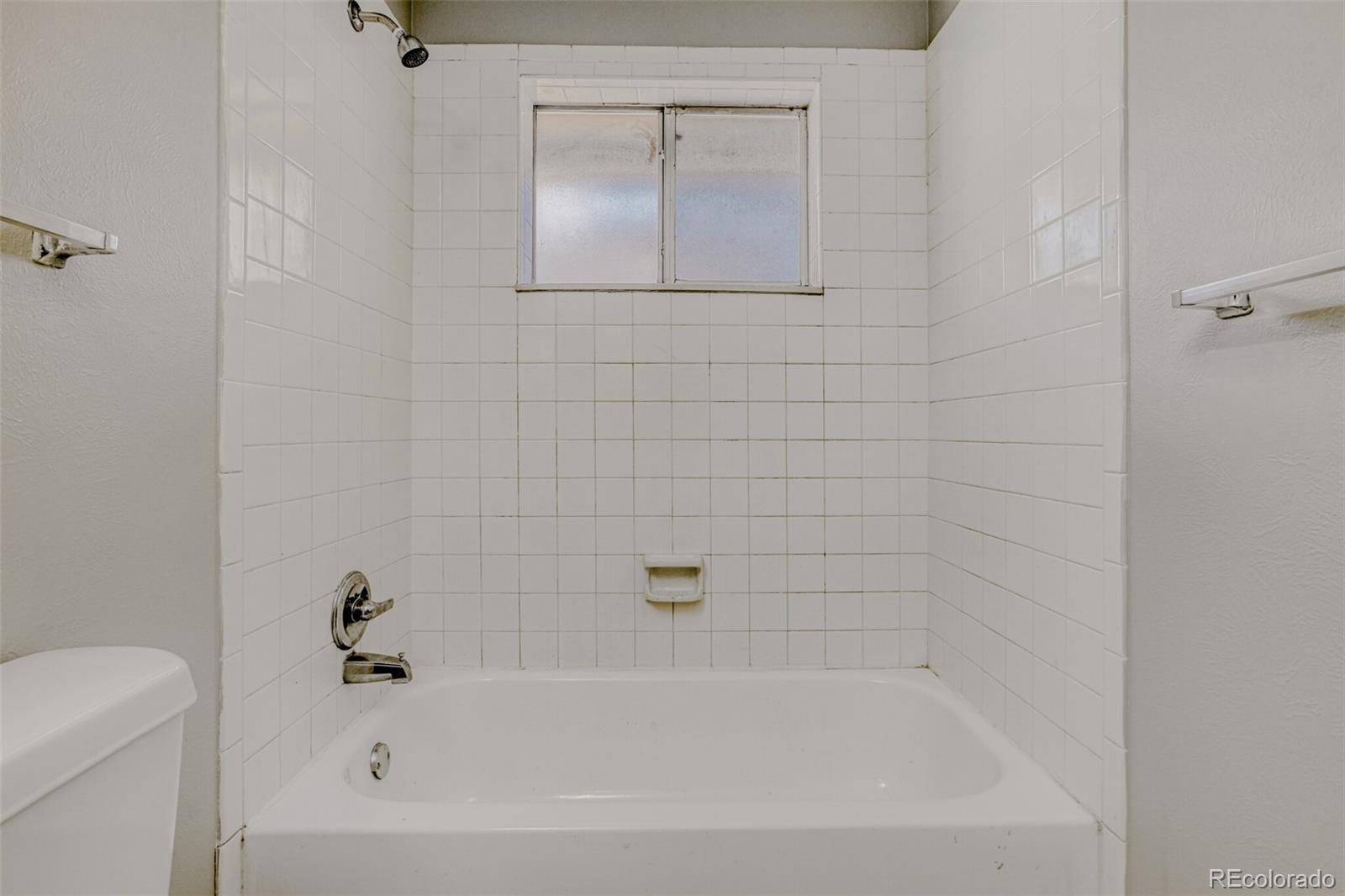 MLS Image #22 for 1074 s dearborn street 108,aurora, Colorado