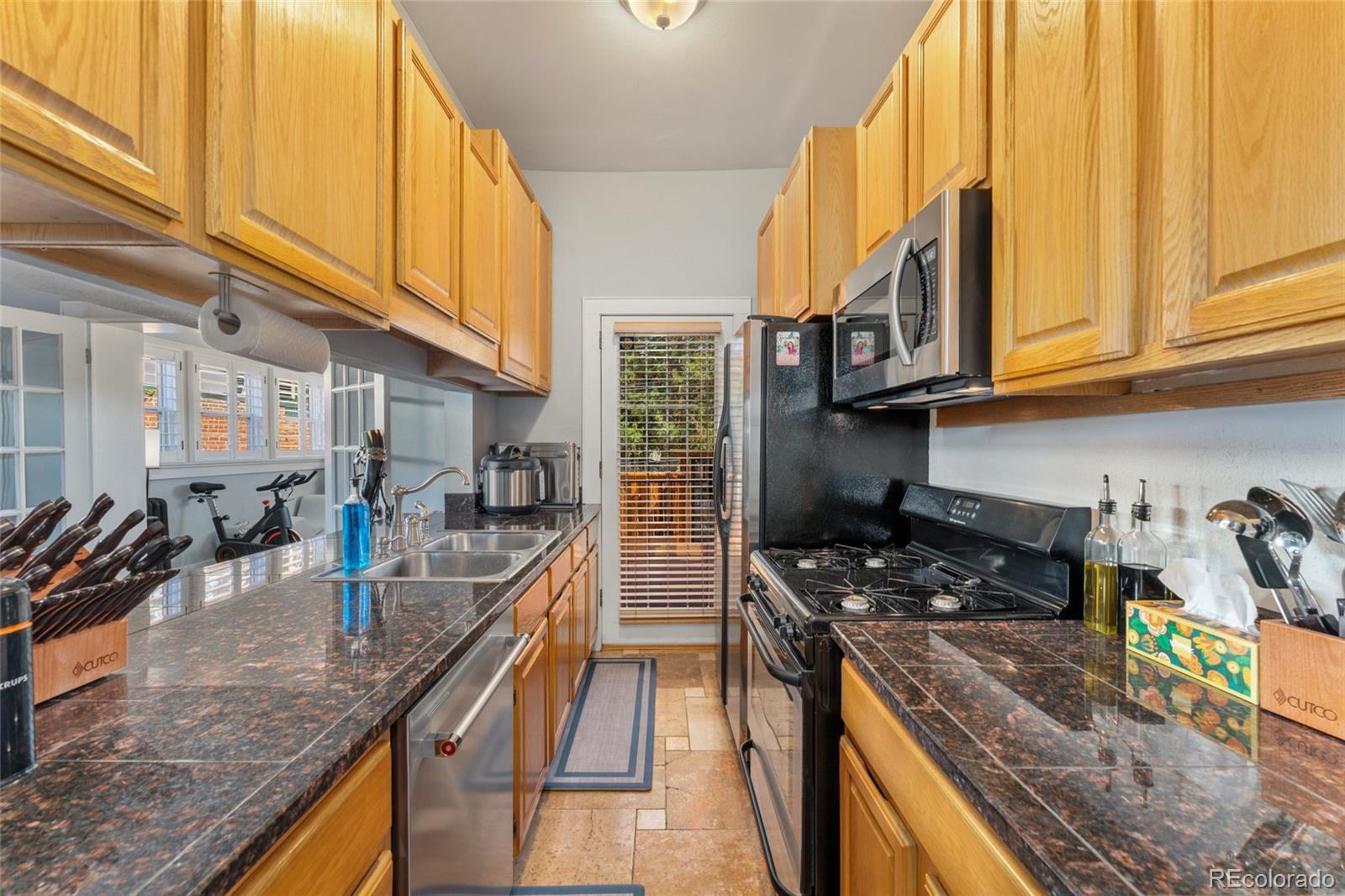 MLS Image #10 for 1640 n downing street 103,denver, Colorado