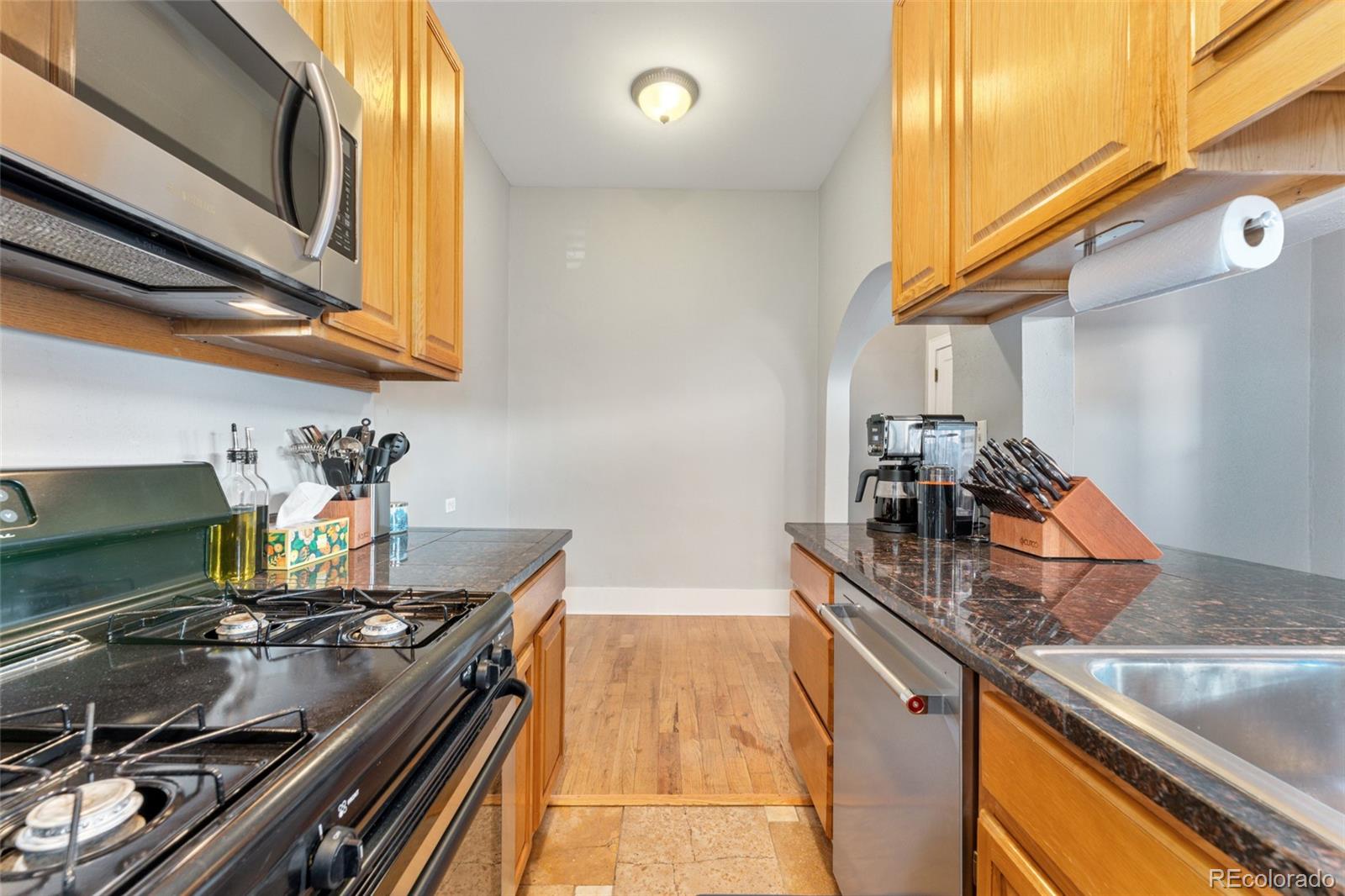 MLS Image #12 for 1640 n downing street 103,denver, Colorado