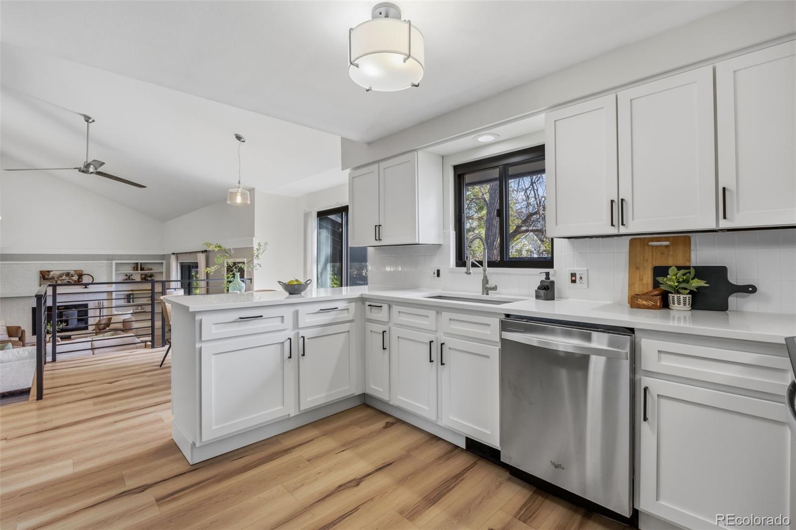 MLS Image #11 for 7234 s kendall court,littleton, Colorado