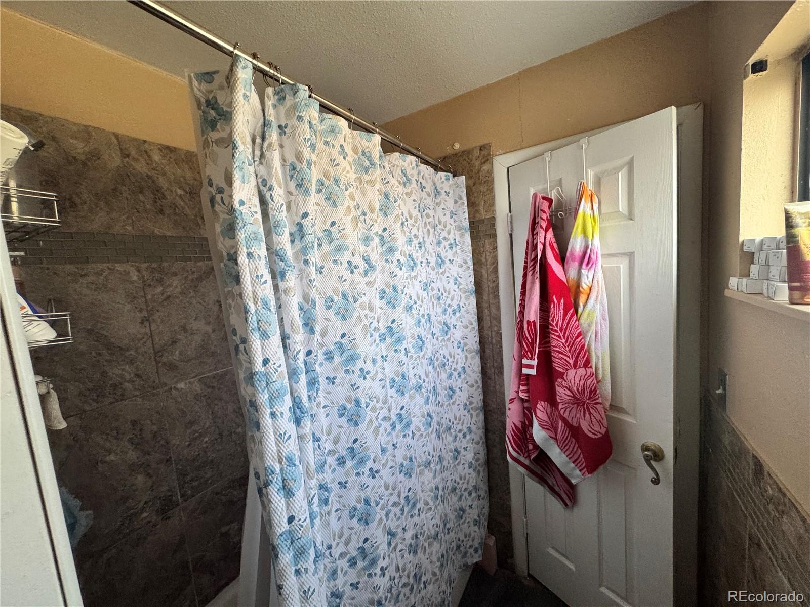 MLS Image #17 for 1838 e 98th avenue,thornton, Colorado