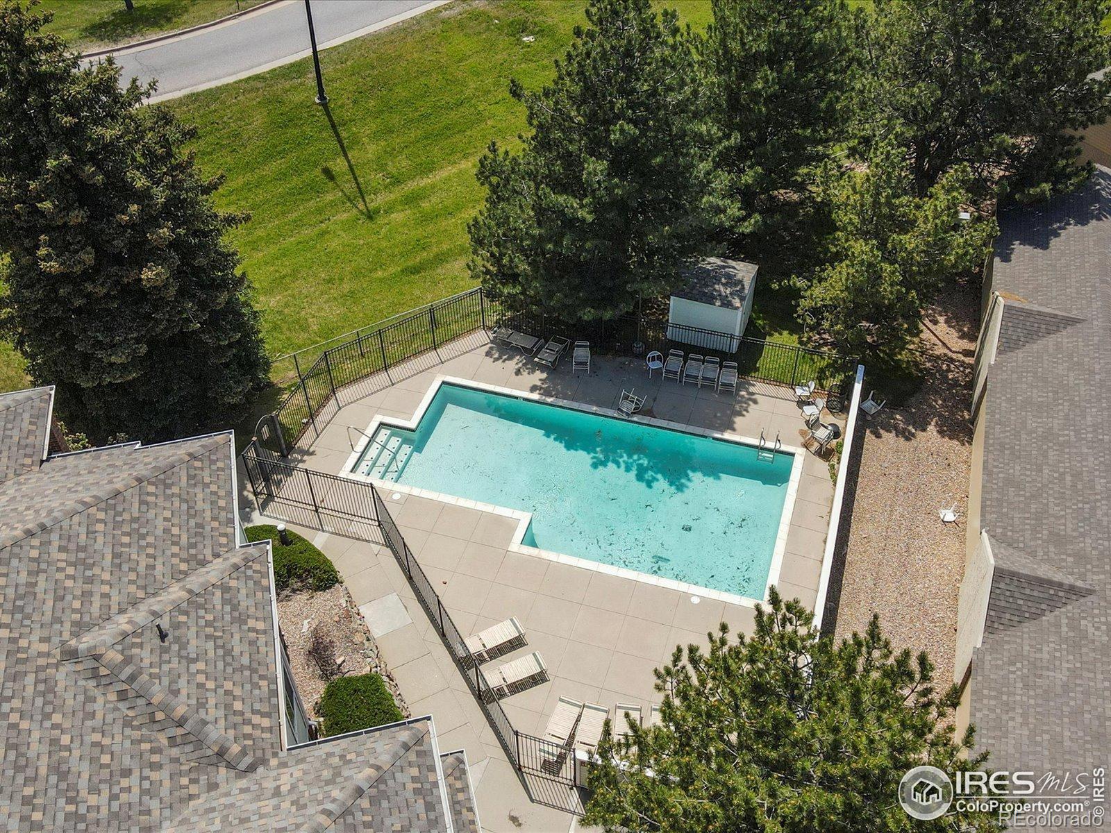 MLS Image #27 for 33 s boulder circle,boulder, Colorado