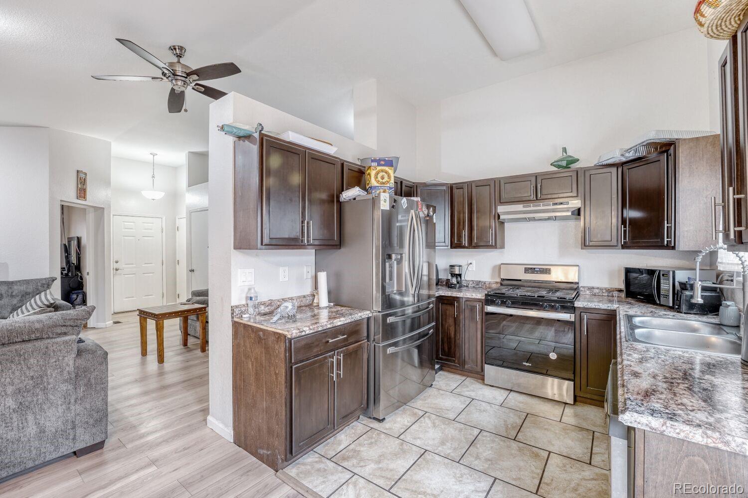 MLS Image #8 for 18946 e 22nd place,aurora, Colorado