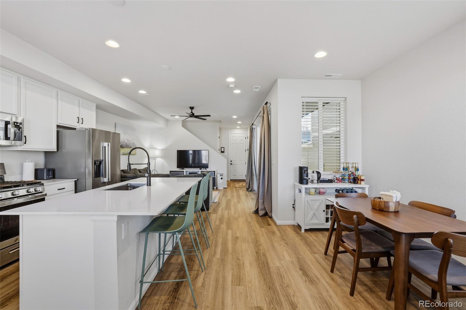 MLS Image #5 for 8735  scarborough drive,colorado springs, Colorado