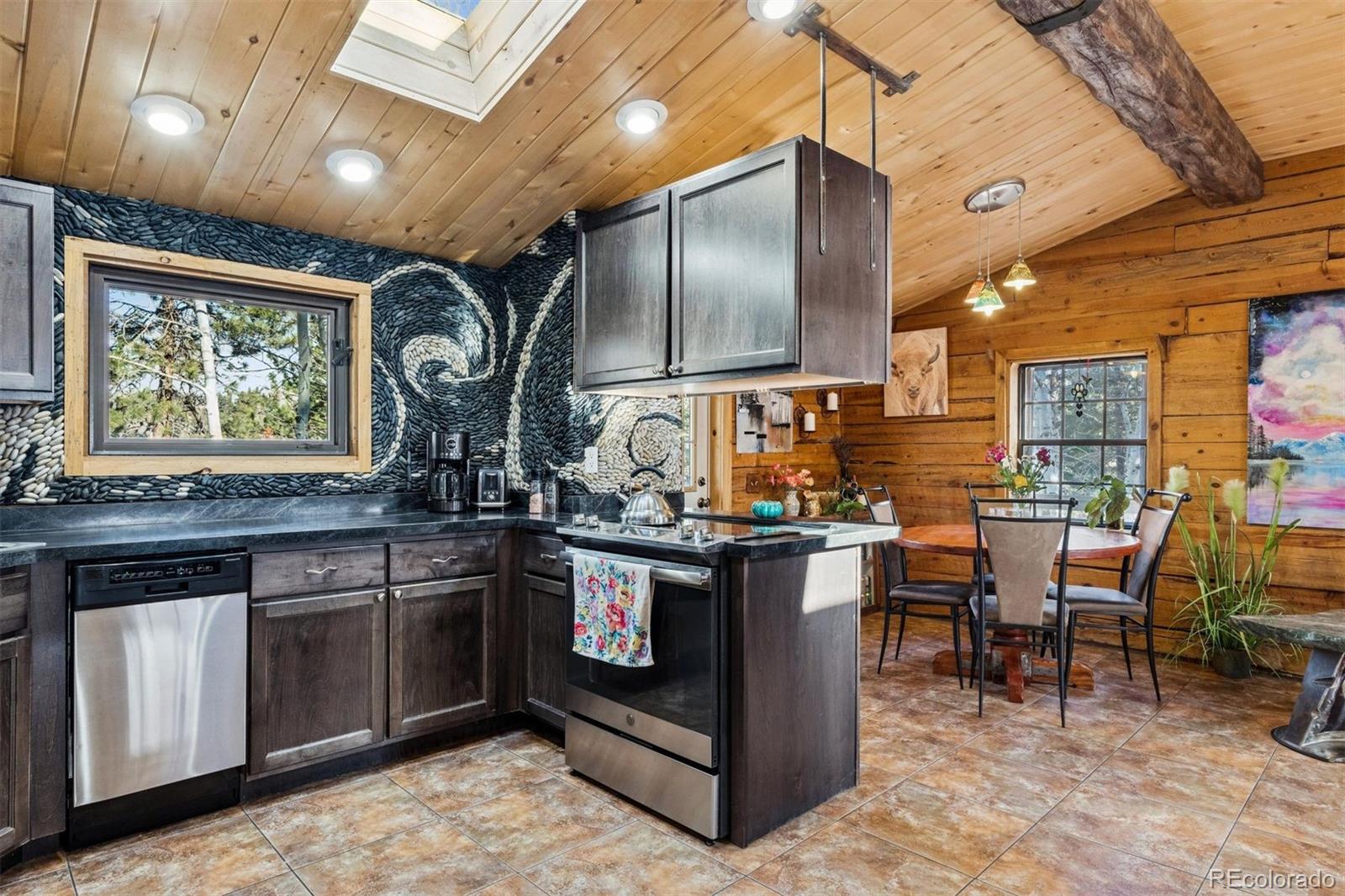 MLS Image #8 for 150  mount fisher court,livermore, Colorado