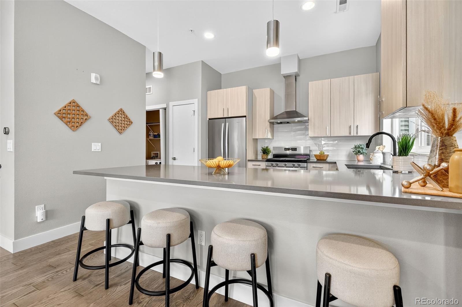 MLS Image #3 for 3360 w 38th avenue,denver, Colorado