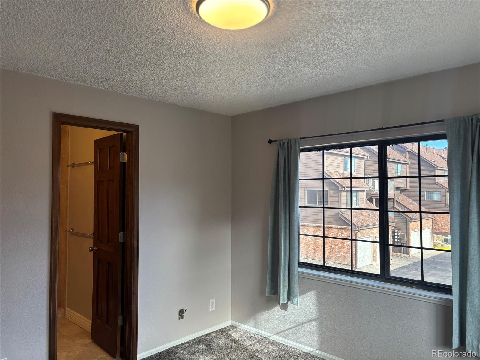 MLS Image #10 for 826 s vance street e,lakewood, Colorado