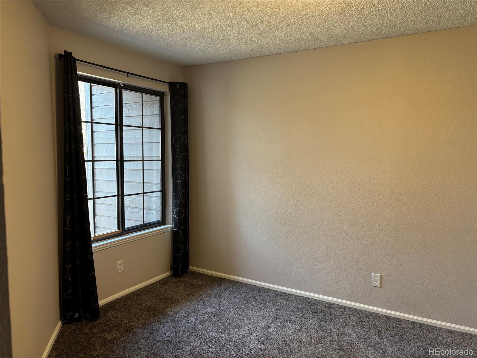 MLS Image #14 for 826 s vance street e,lakewood, Colorado