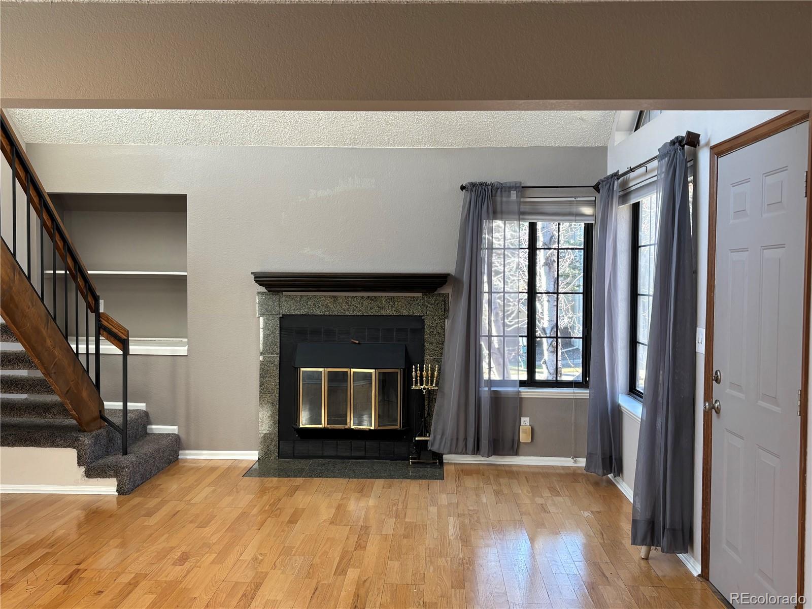 MLS Image #2 for 826 s vance street e,lakewood, Colorado