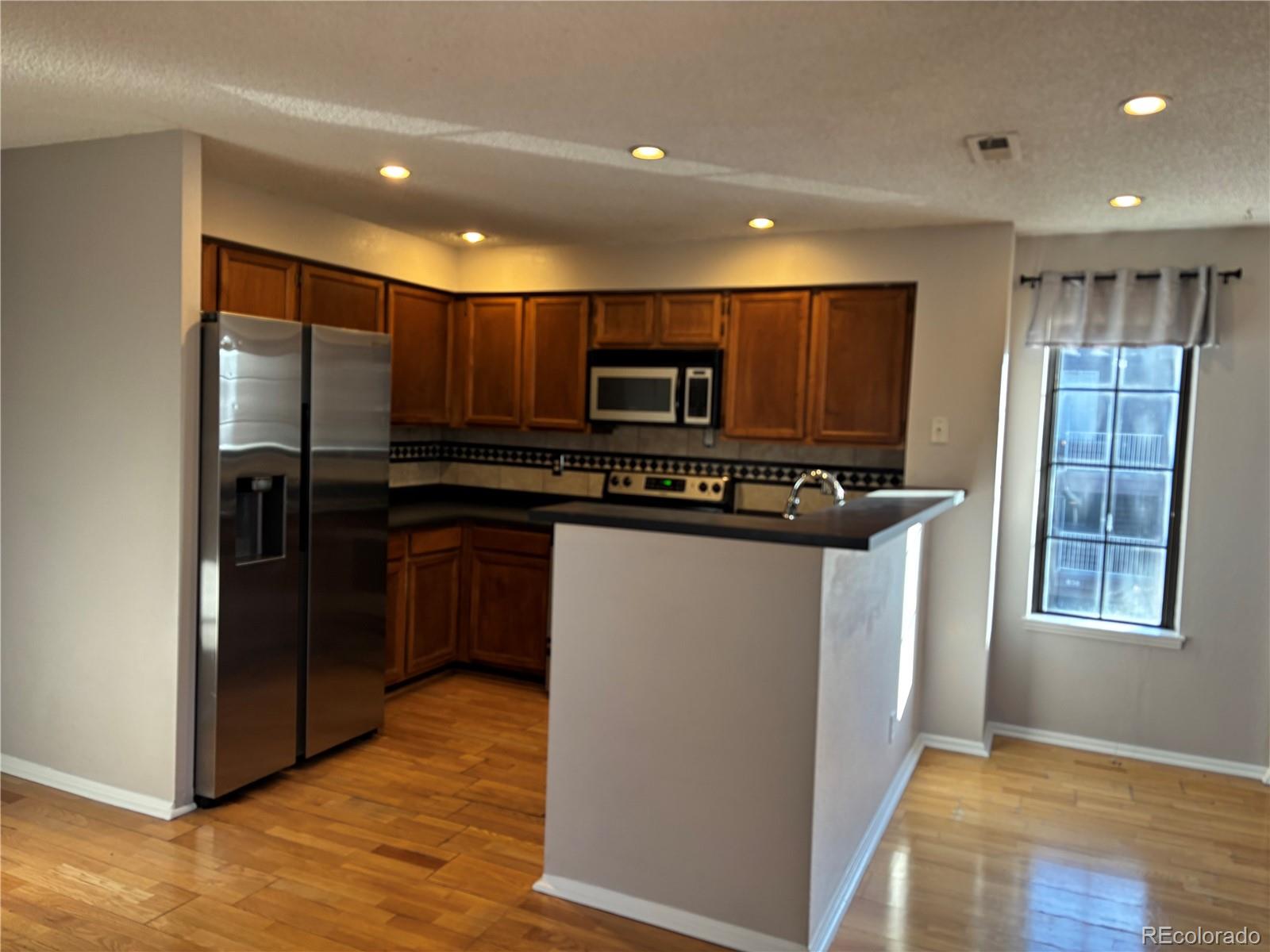 MLS Image #7 for 826 s vance street e,lakewood, Colorado