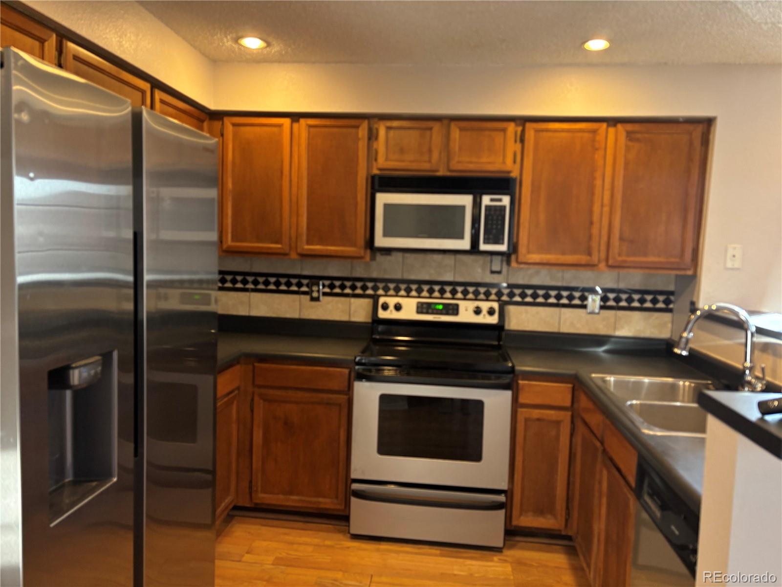 MLS Image #8 for 826 s vance street e,lakewood, Colorado