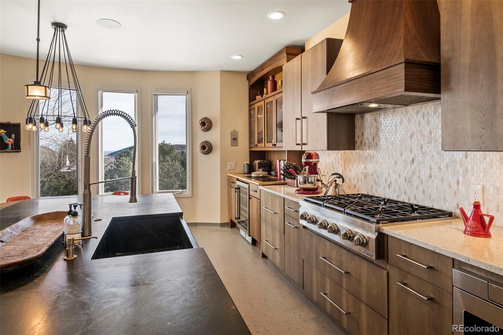 MLS Image #11 for 16118  mountain bluebird way,morrison, Colorado