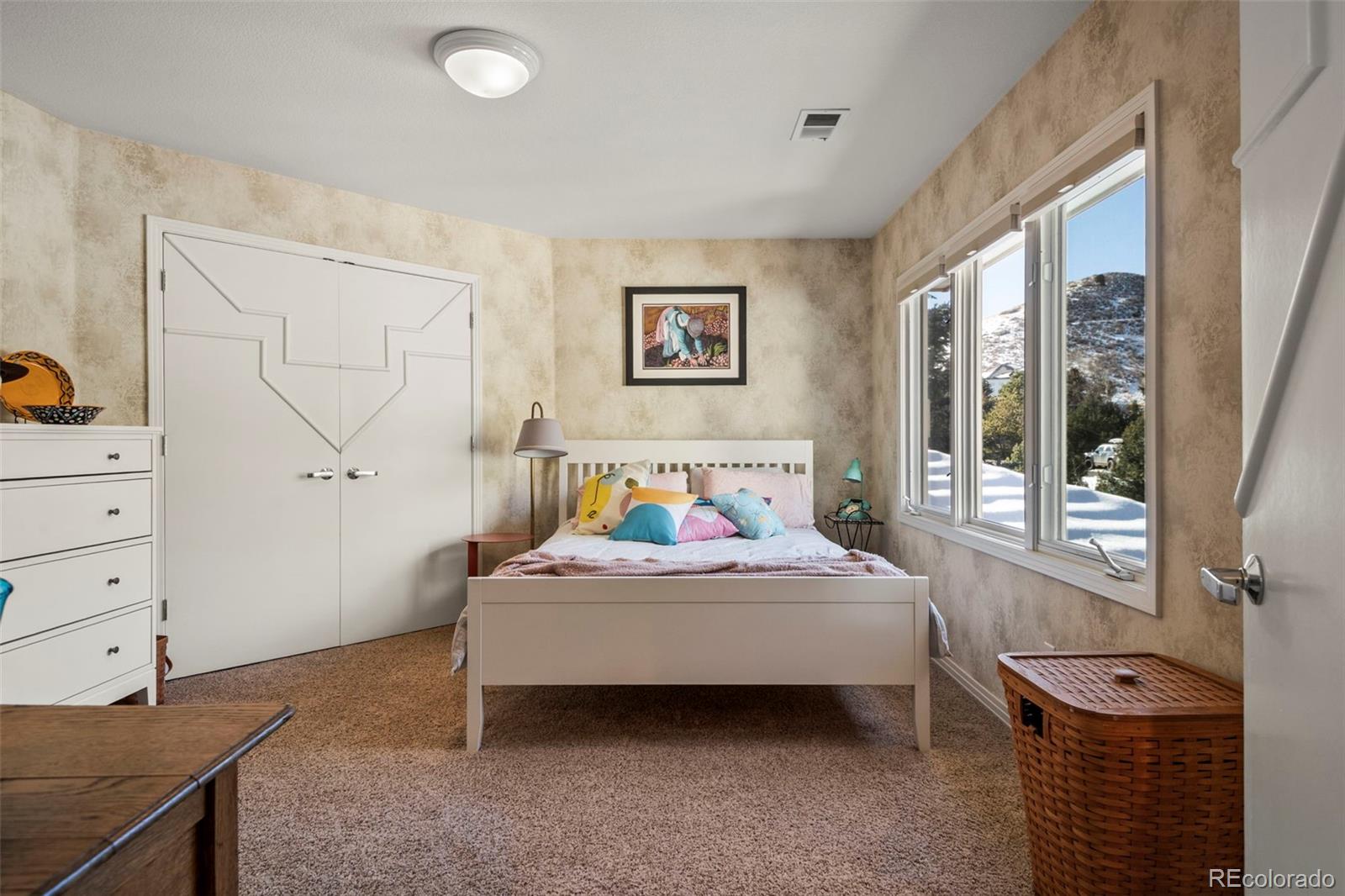 MLS Image #25 for 16118  mountain bluebird way,morrison, Colorado