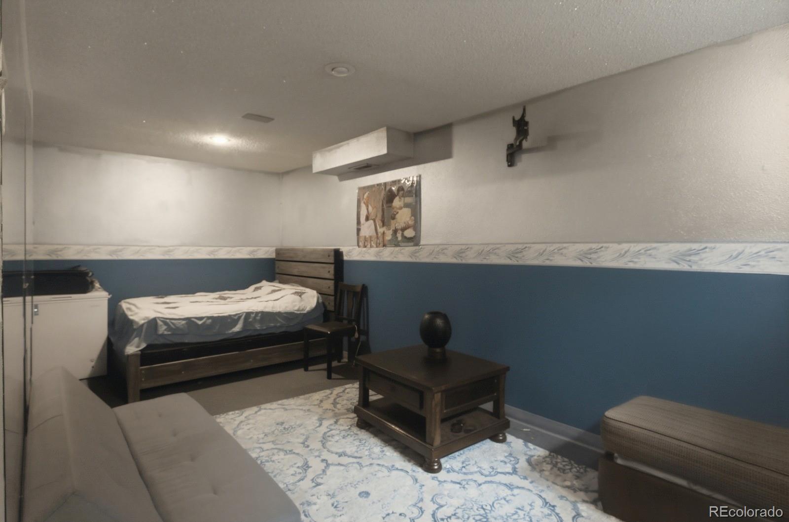 MLS Image #13 for 18941 e chaffee place,denver, Colorado