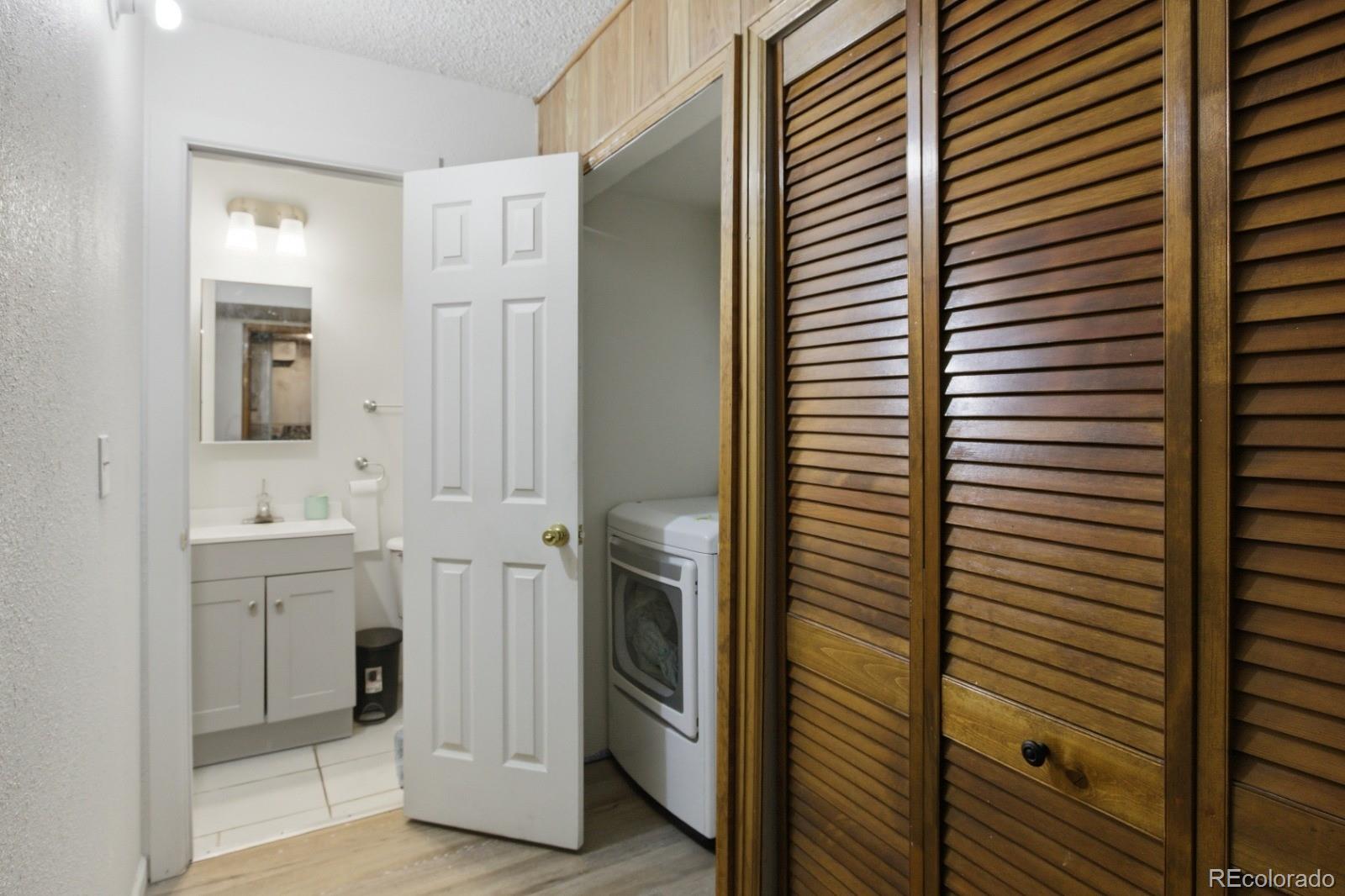 MLS Image #8 for 18941 e chaffee place,denver, Colorado