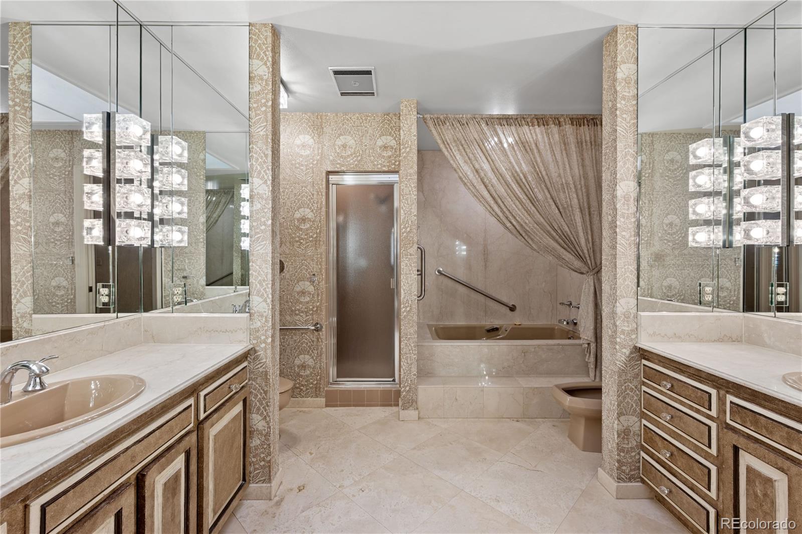 MLS Image #18 for 2800 s university boulevard 162,denver, Colorado
