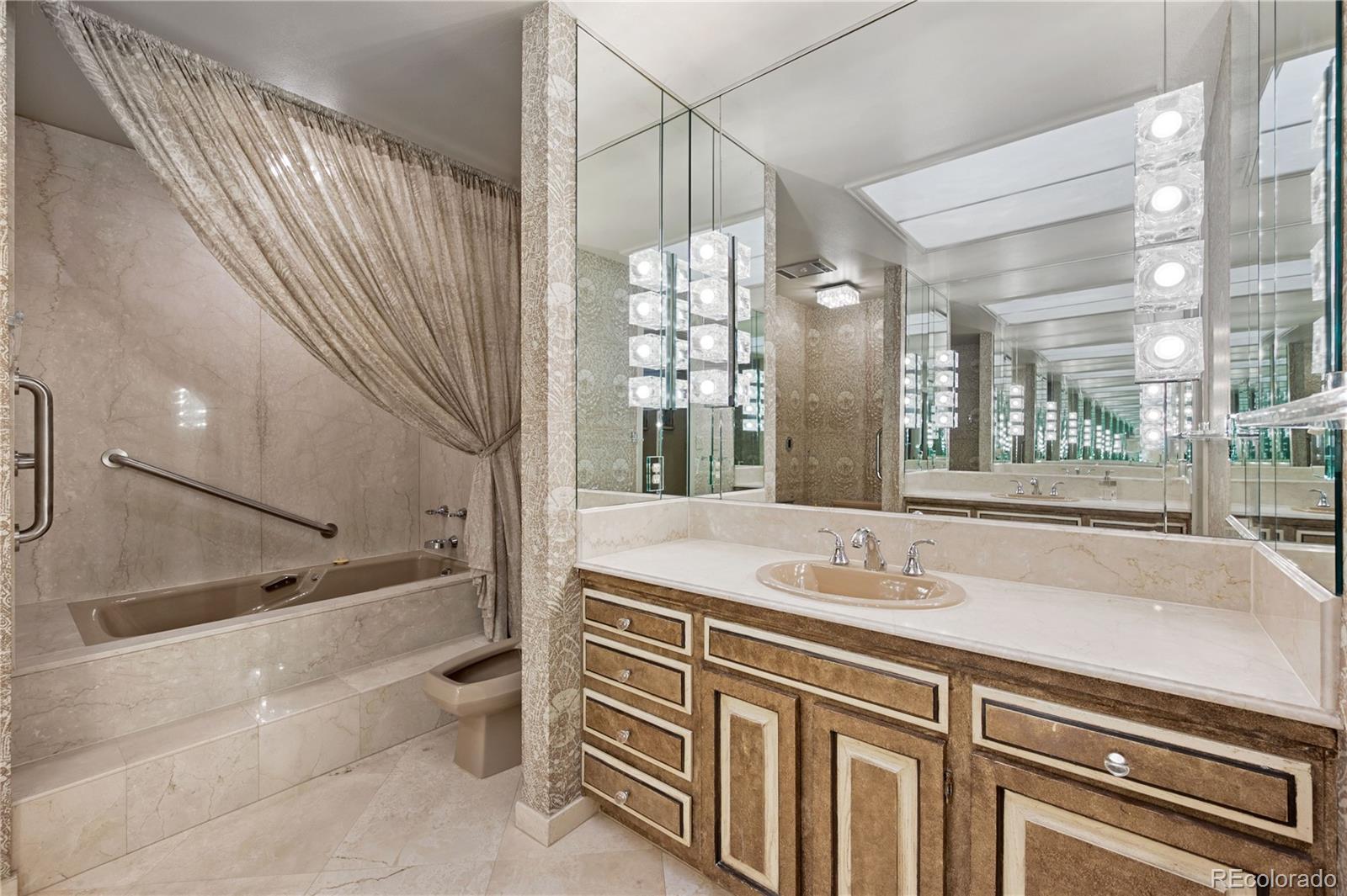 MLS Image #20 for 2800 s university boulevard 162,denver, Colorado