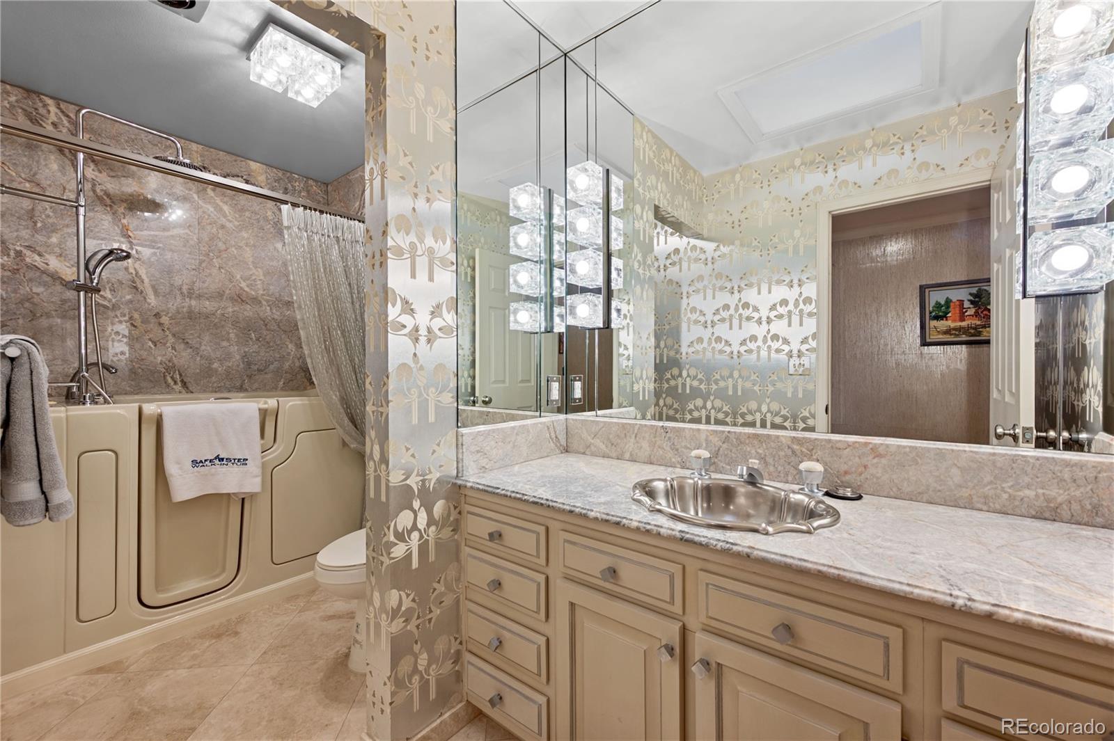 MLS Image #23 for 2800 s university boulevard 162,denver, Colorado