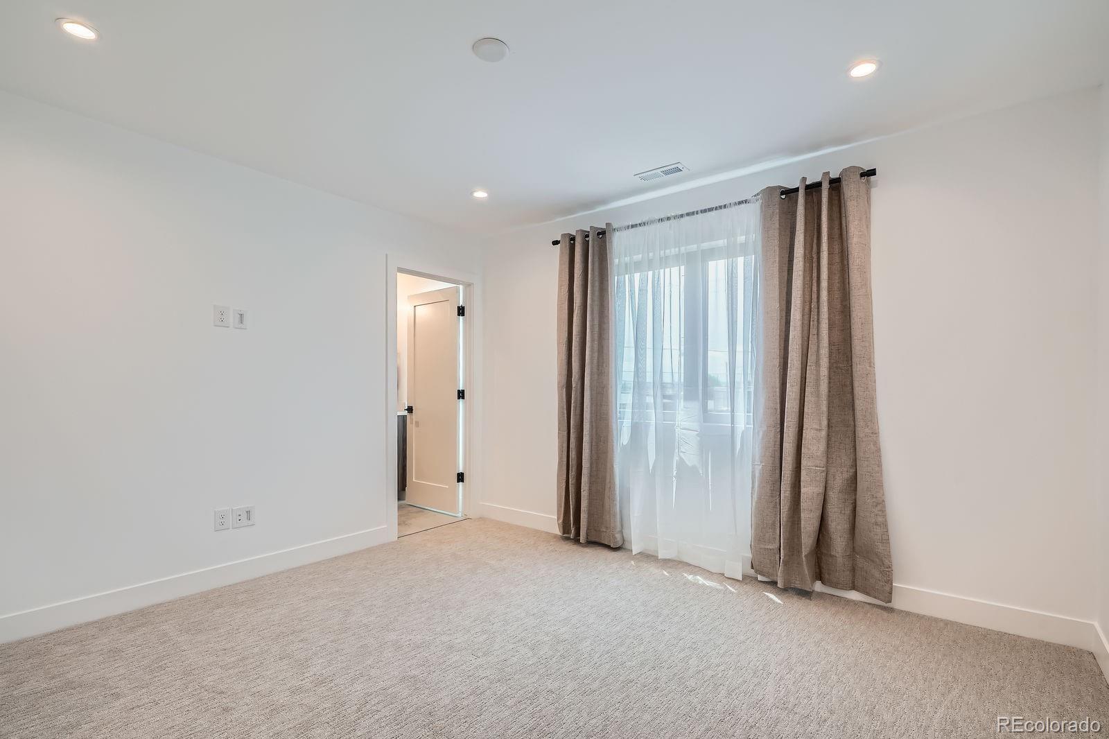 MLS Image #22 for 4474  utica street,denver, Colorado