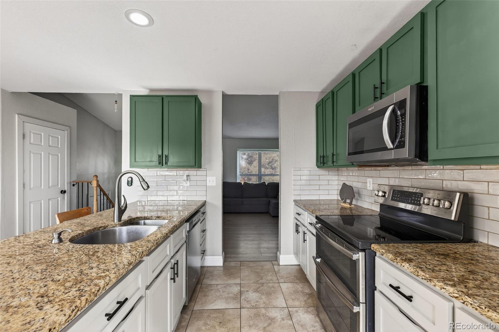 MLS Image #9 for 5915 s nepal street,centennial, Colorado