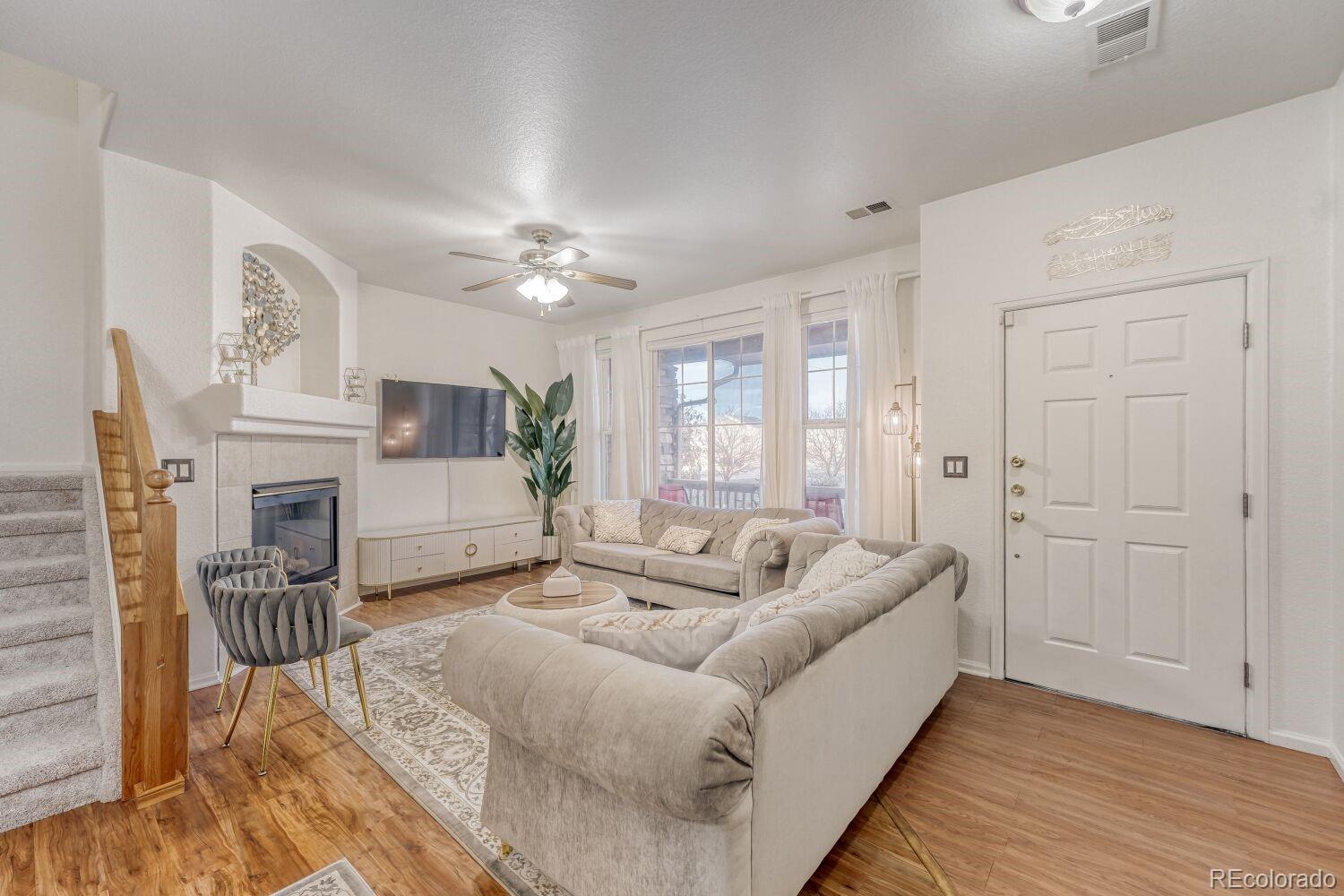 MLS Image #1 for 588 s mobile place ,aurora, Colorado