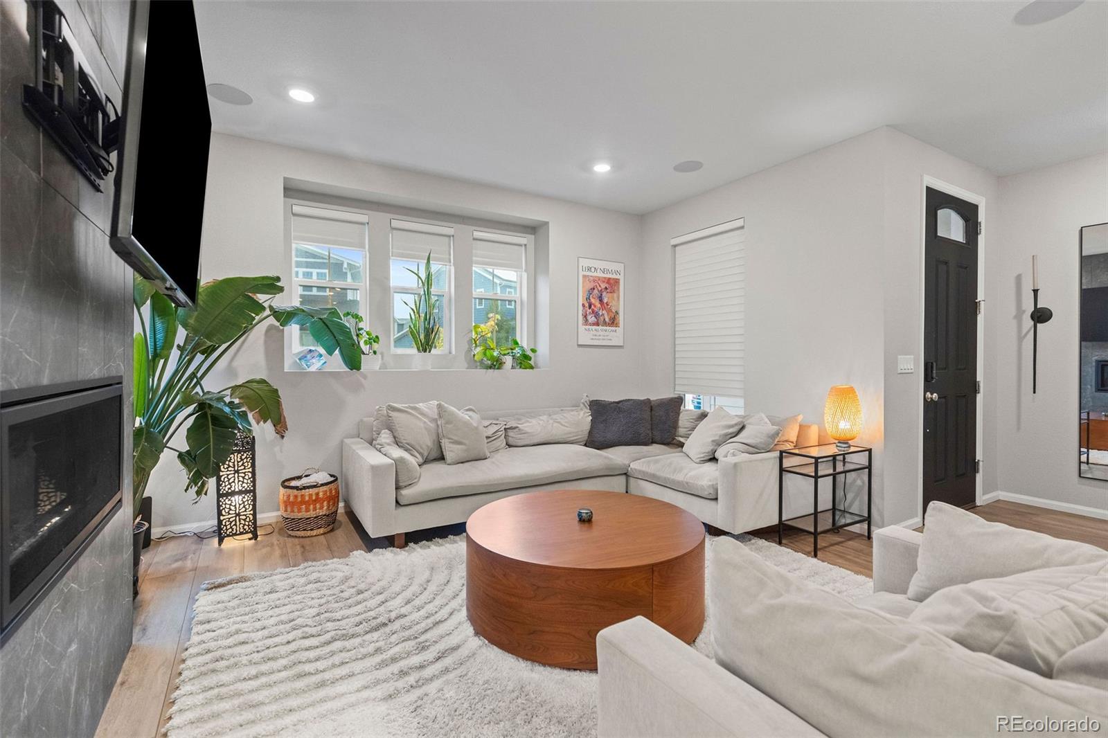MLS Image #12 for 6365 n dallas court,denver, Colorado