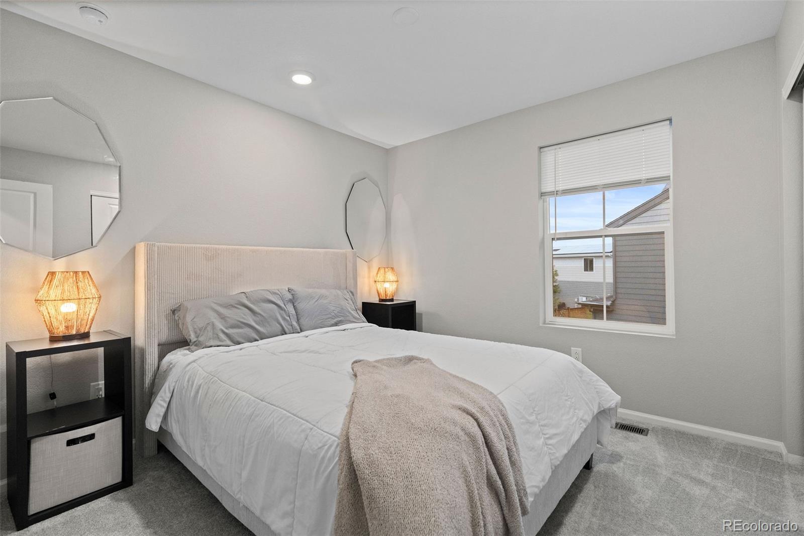 MLS Image #19 for 6365 n dallas court,denver, Colorado