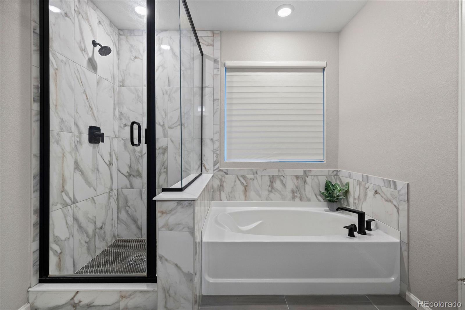 MLS Image #26 for 6365 n dallas court,denver, Colorado
