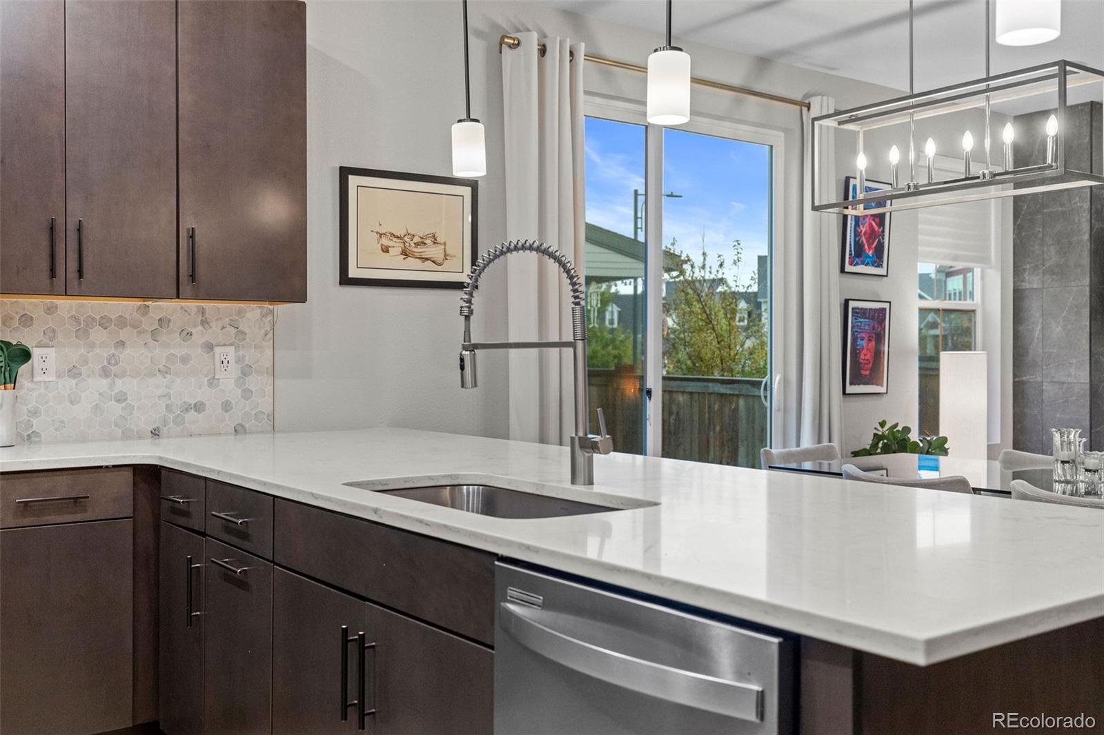 MLS Image #6 for 6365 n dallas court,denver, Colorado