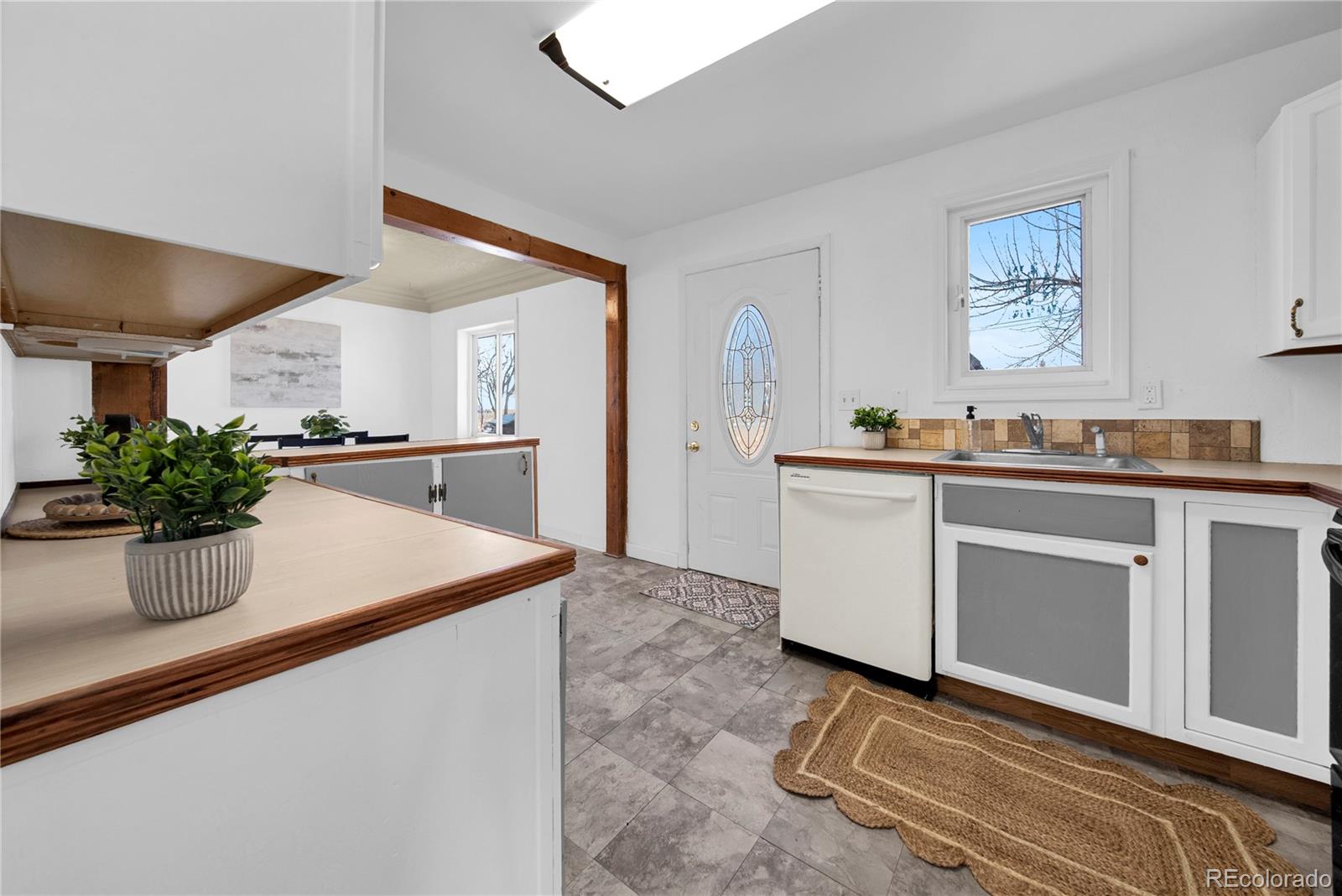 MLS Image #17 for 701  4th street,akron, Colorado