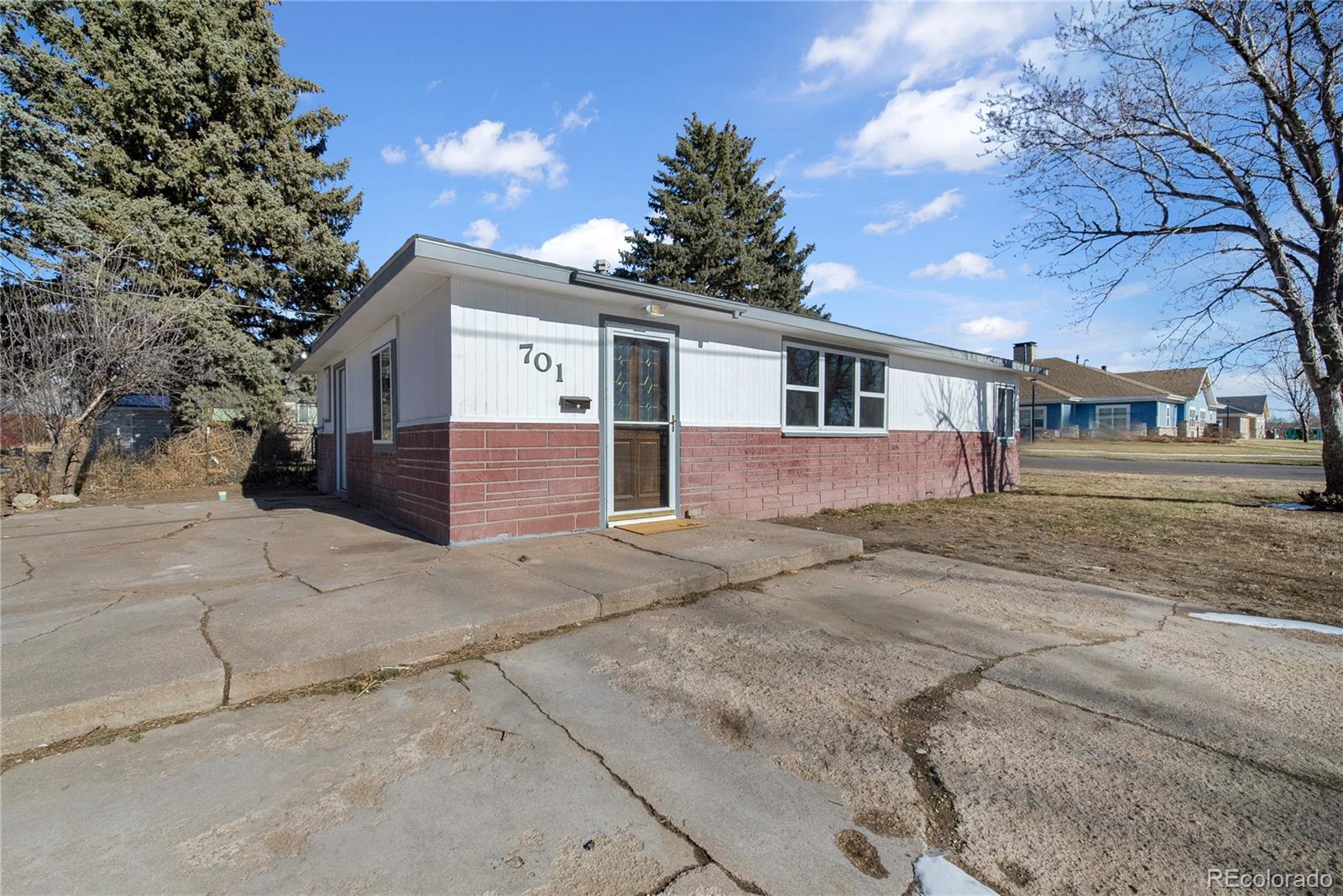 MLS Image #2 for 701  4th street,akron, Colorado