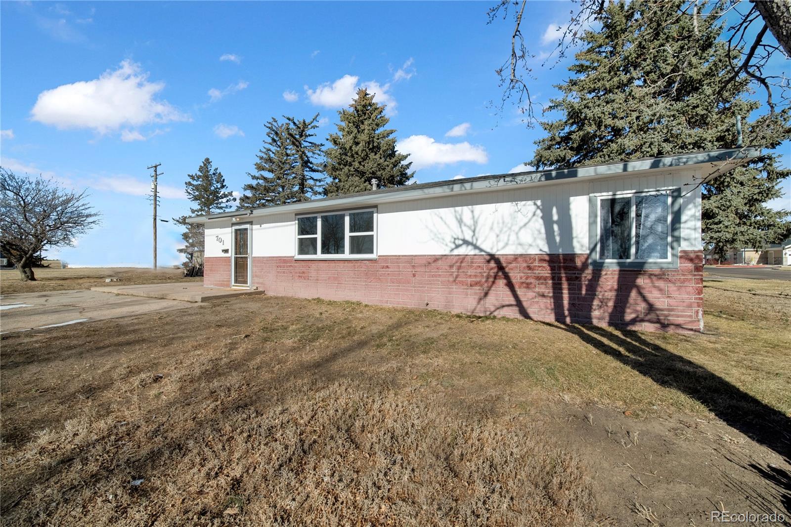 MLS Image #5 for 701  4th street,akron, Colorado