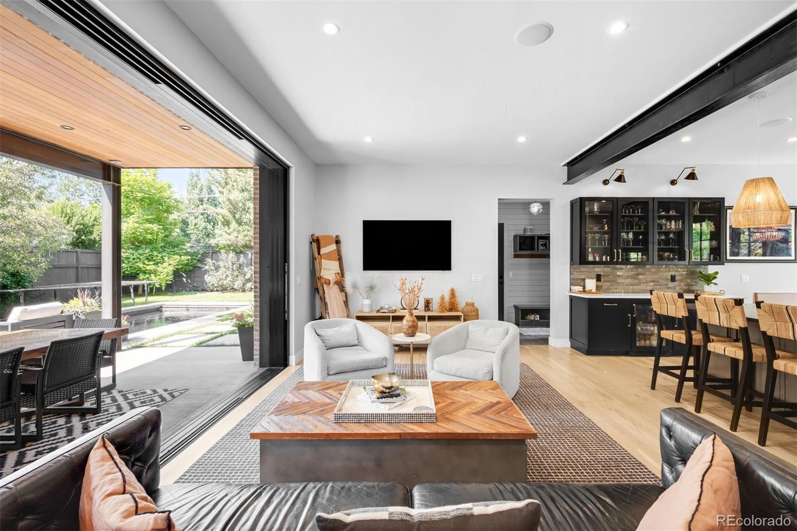 MLS Image #19 for 1055 s cove way,denver, Colorado