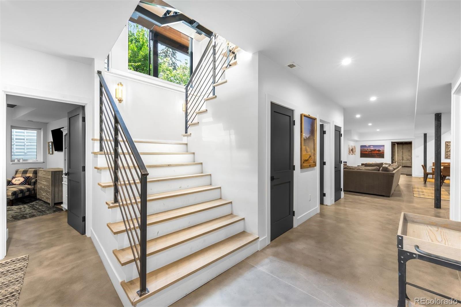 MLS Image #46 for 1055 s cove way,denver, Colorado