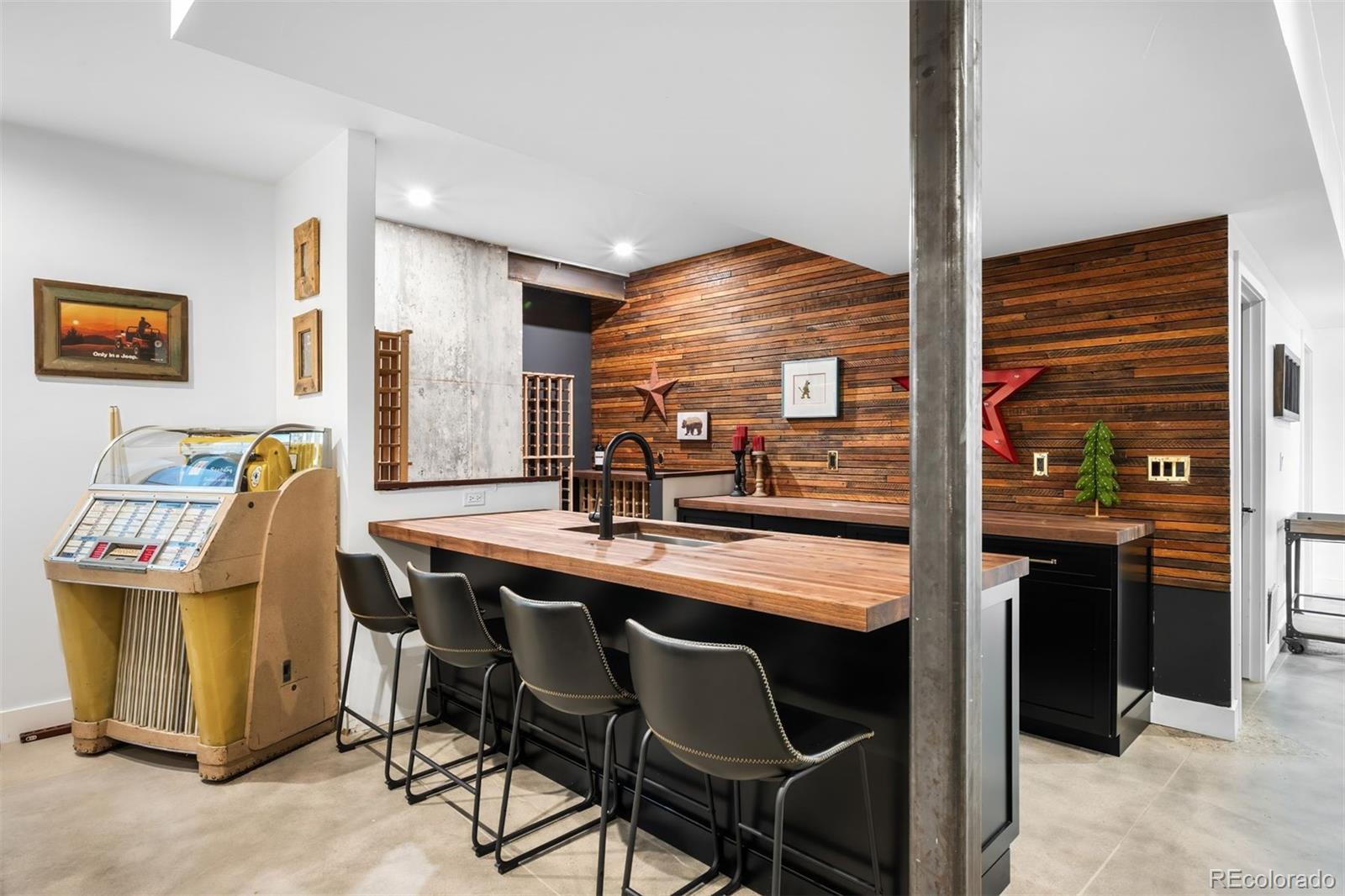 MLS Image #47 for 1055 s cove way,denver, Colorado