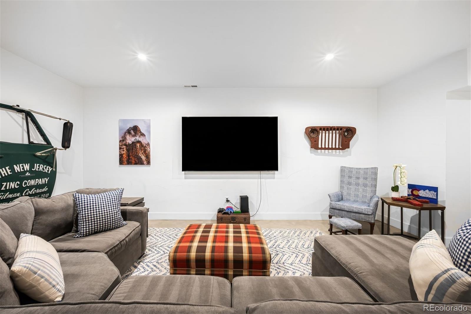 MLS Image #49 for 1055 s cove way,denver, Colorado