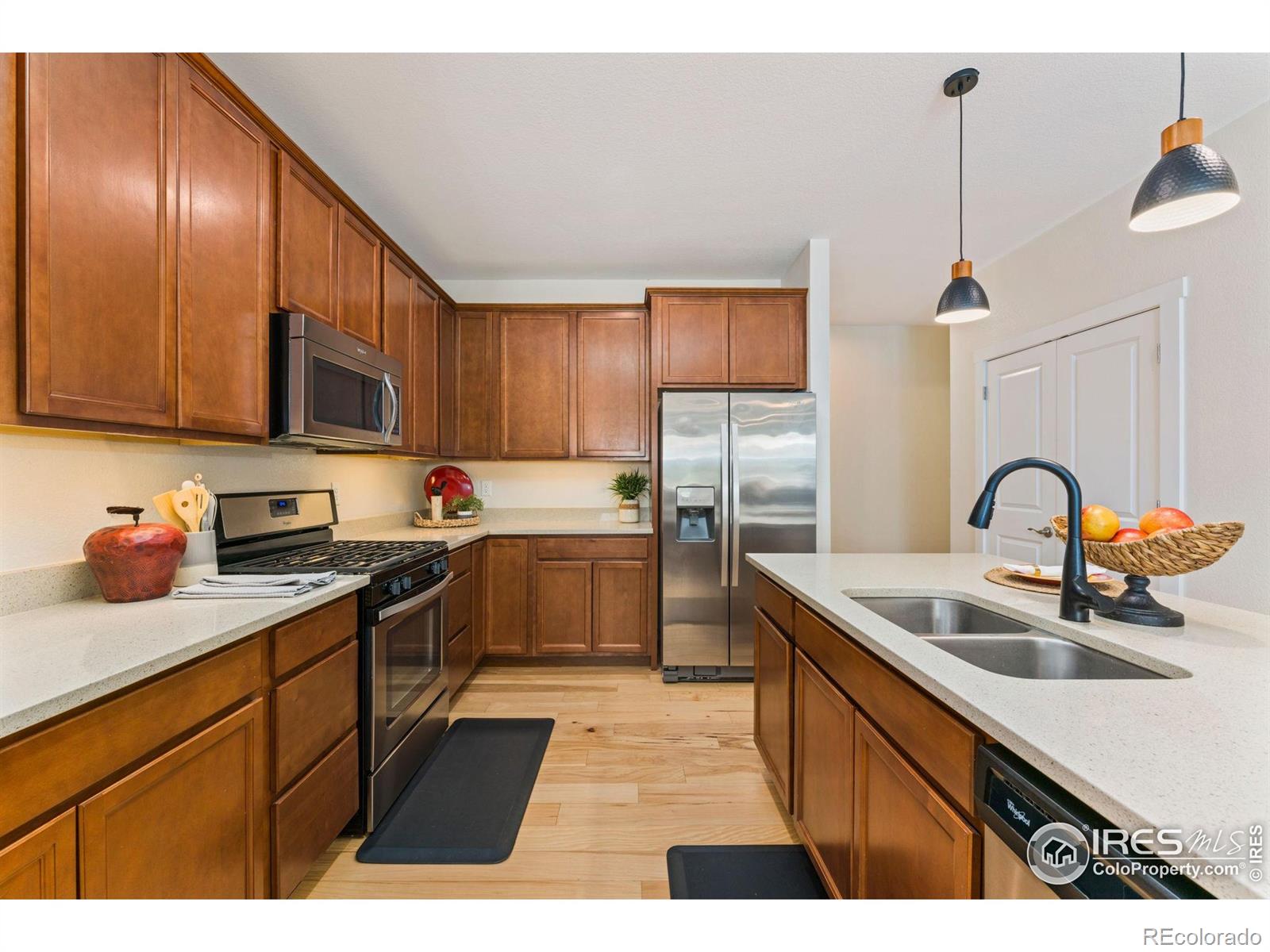 MLS Image #5 for 671  robert street,longmont, Colorado