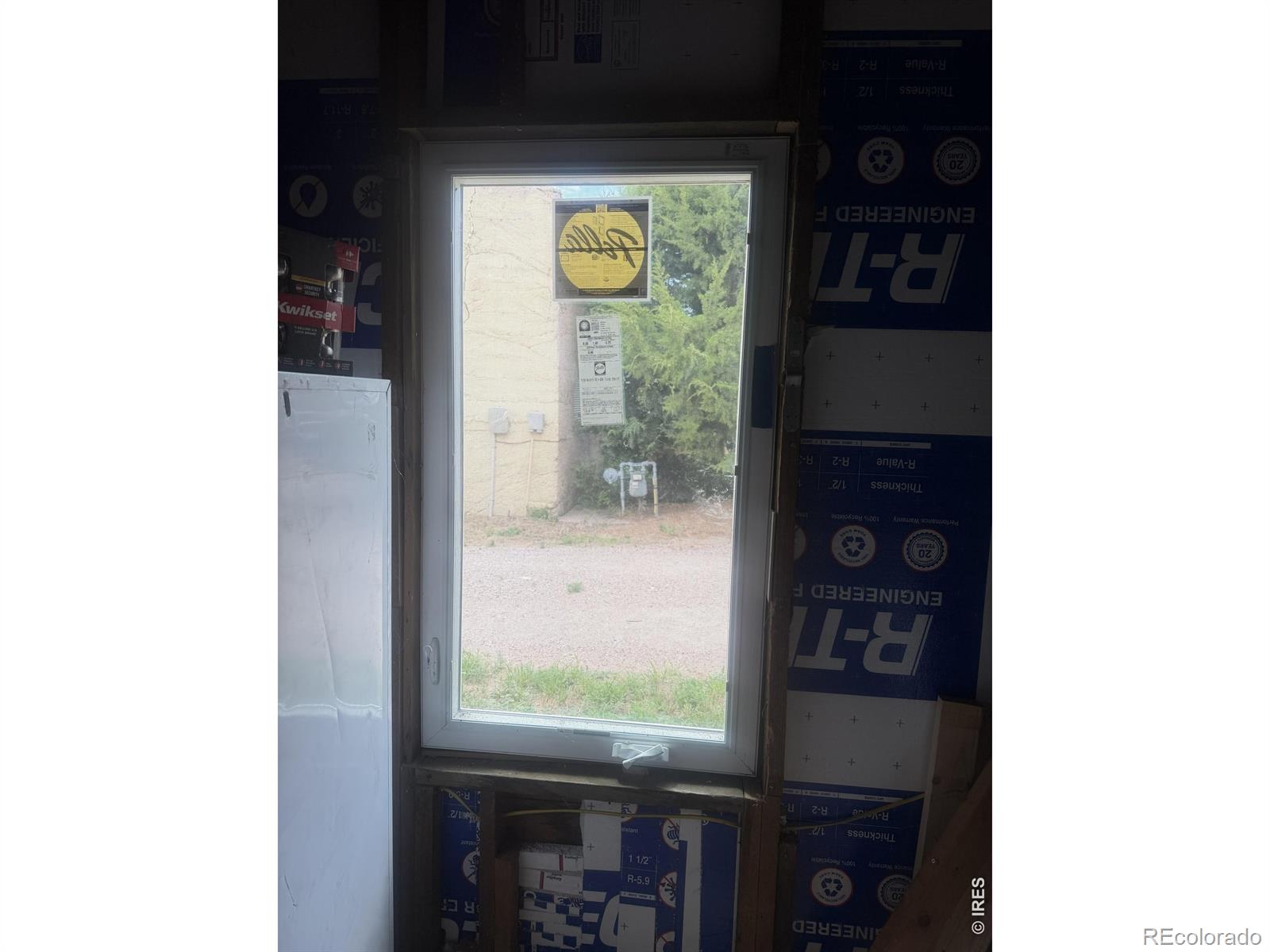 MLS Image #9 for 713  front street,arriba, Colorado