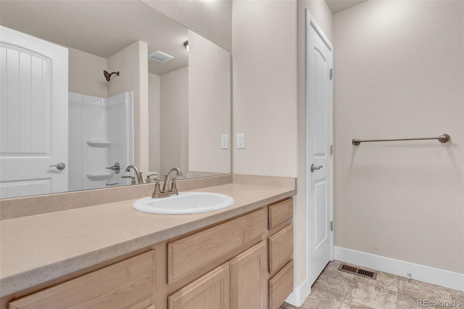 MLS Image #13 for 10512  18th street,greeley, Colorado