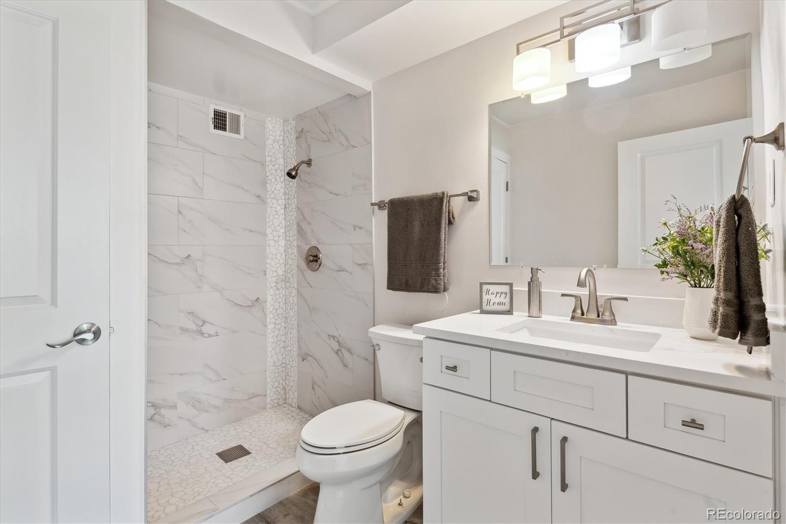 MLS Image #13 for 715 s alton way 5a,denver, Colorado