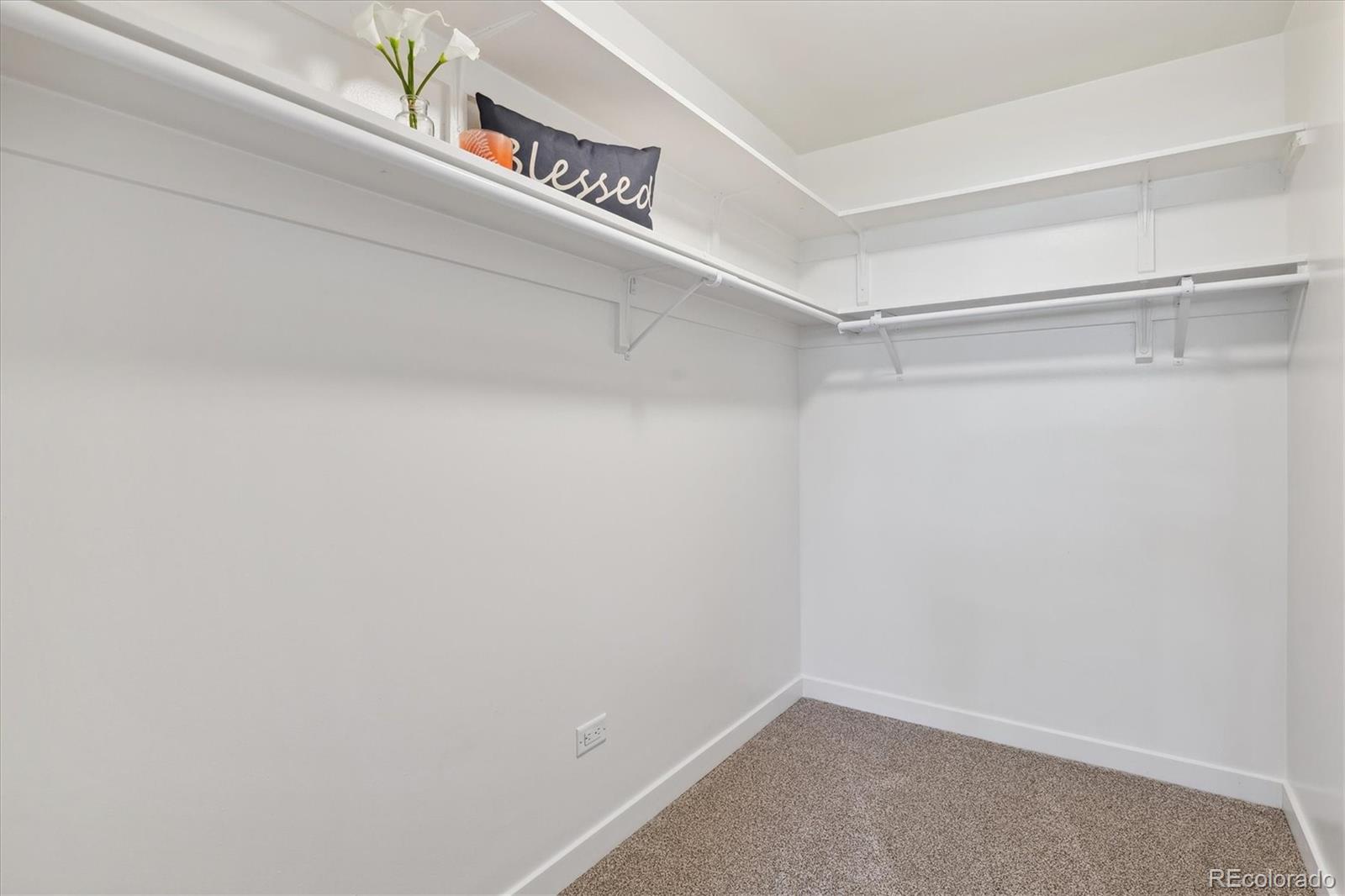 MLS Image #15 for 715 s alton way 5a,denver, Colorado