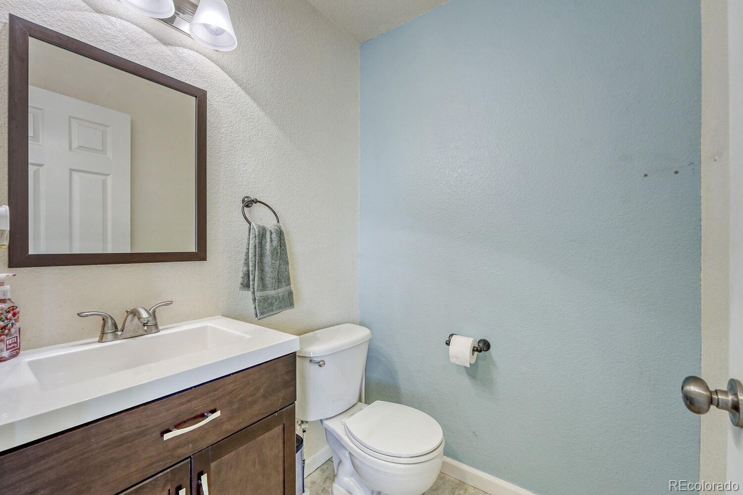 MLS Image #18 for 2152  asoka street,strasburg, Colorado